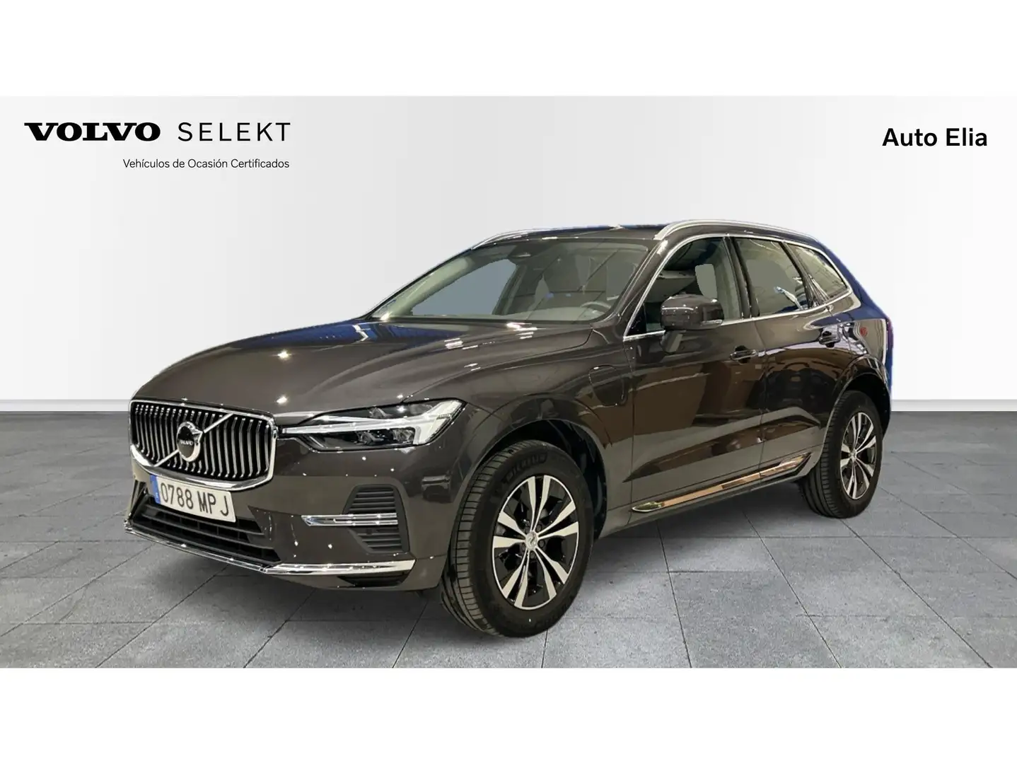 Volvo XC60 T6 Recharge Core Gris - 1