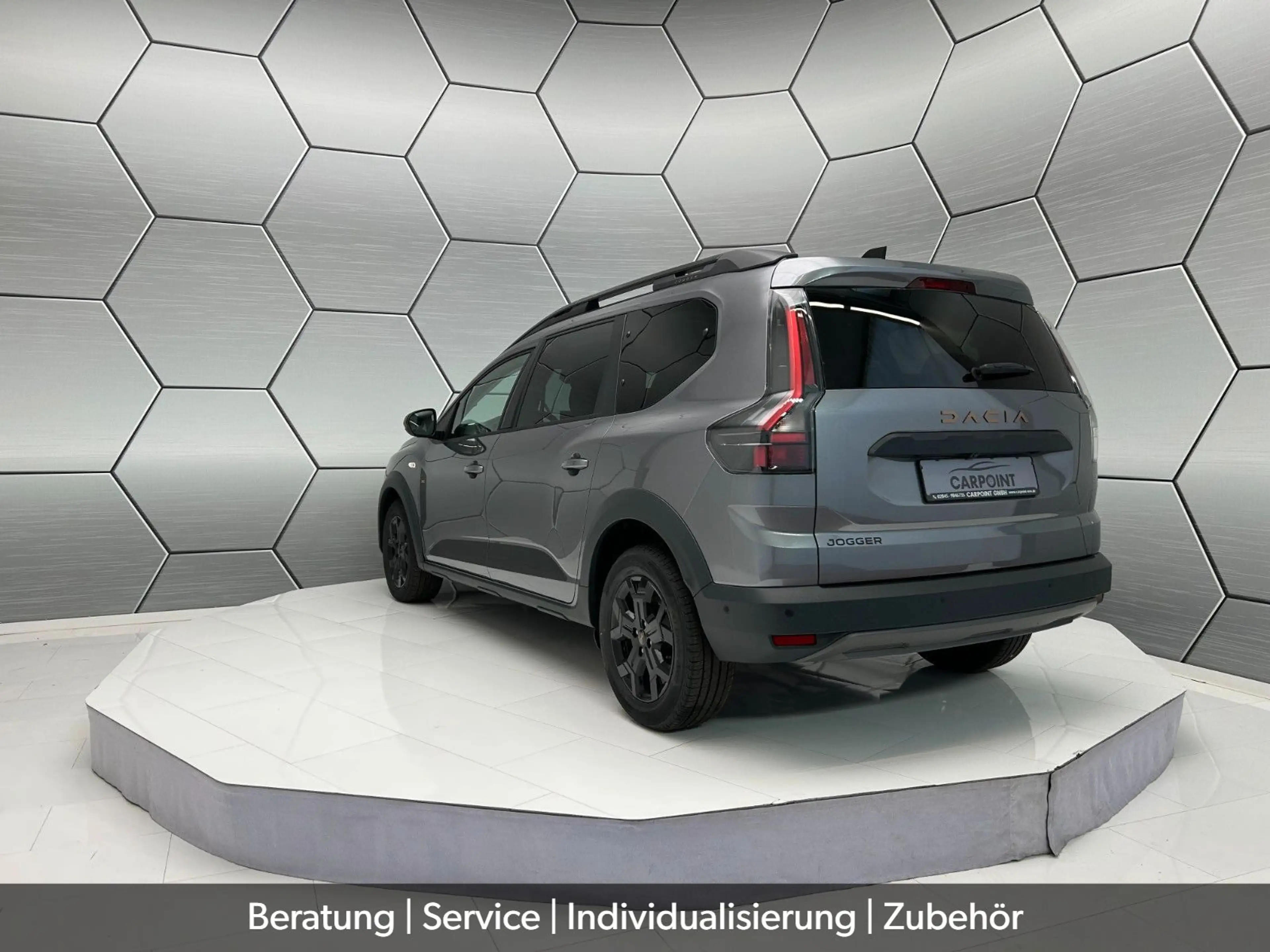 Dacia Jogger Extreme Eco-G 120 7-Sitzer Winter/Driving — photo 3