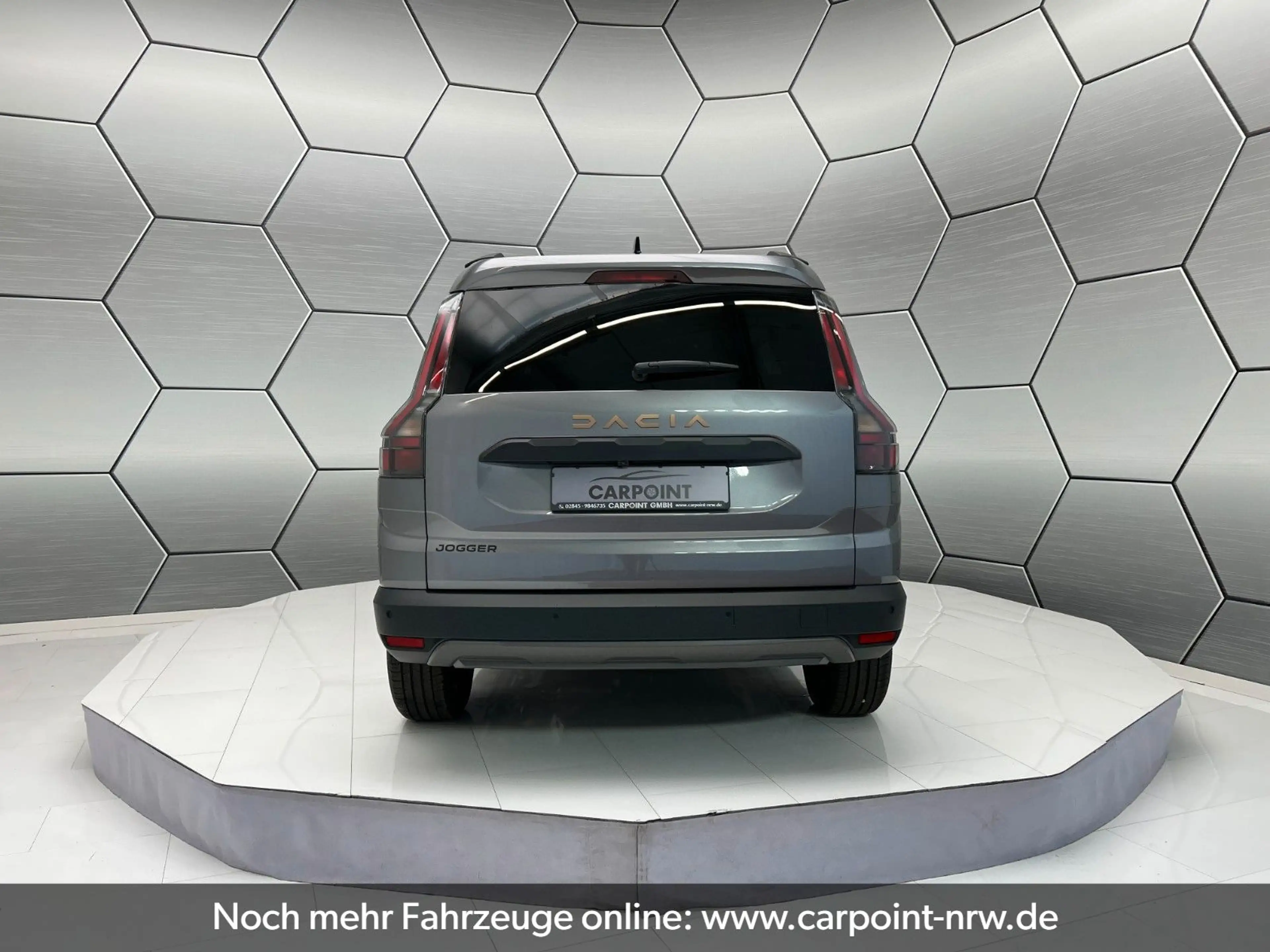 Dacia Jogger Extreme Eco-G 120 7-Sitzer Winter/Driving — photo 4