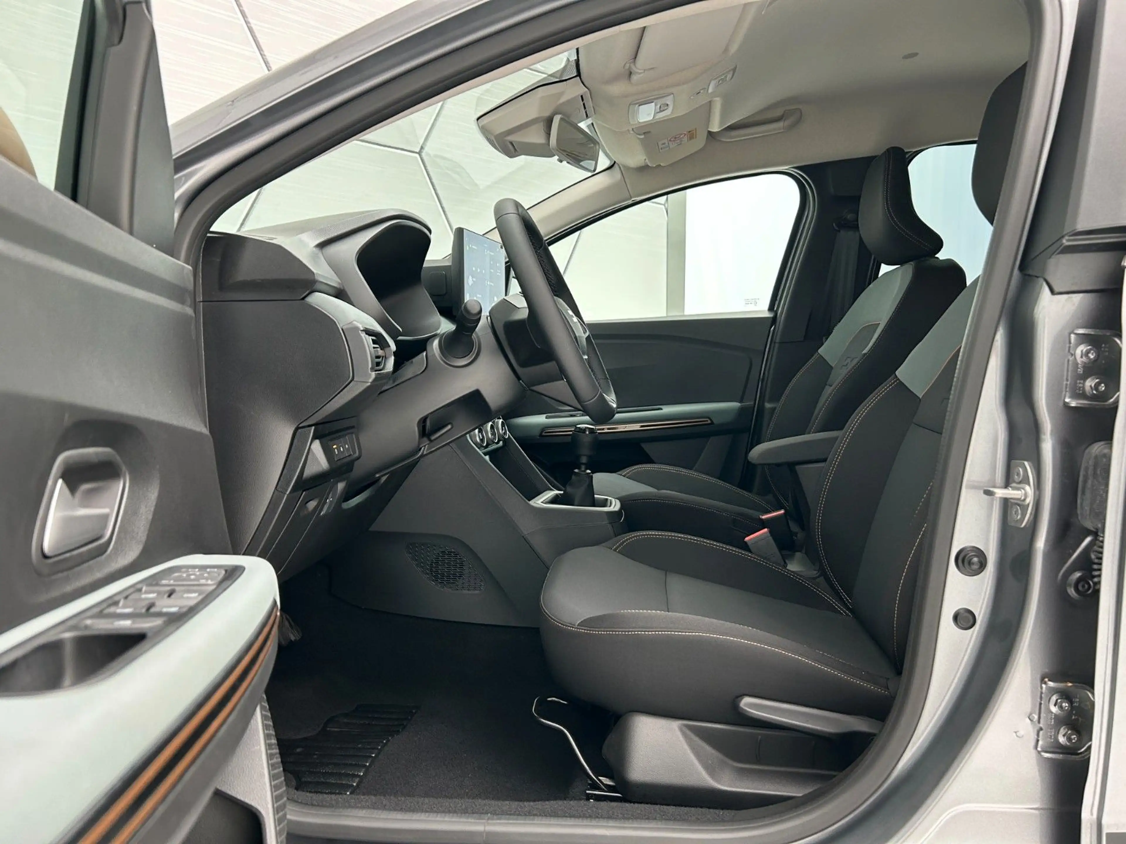 Dacia Jogger Extreme Eco-G 120 7-Sitzer Winter/Driving — photo 11