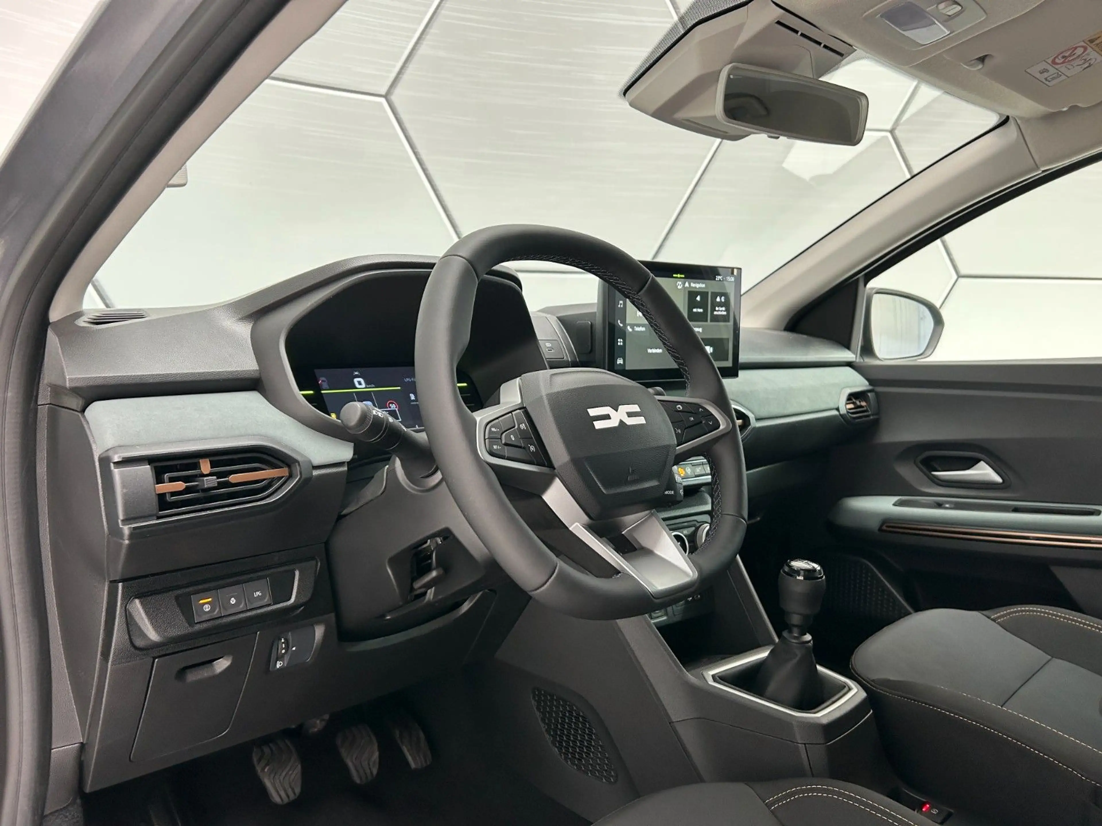 Dacia Jogger Extreme Eco-G 120 7-Sitzer Winter/Driving — photo 12