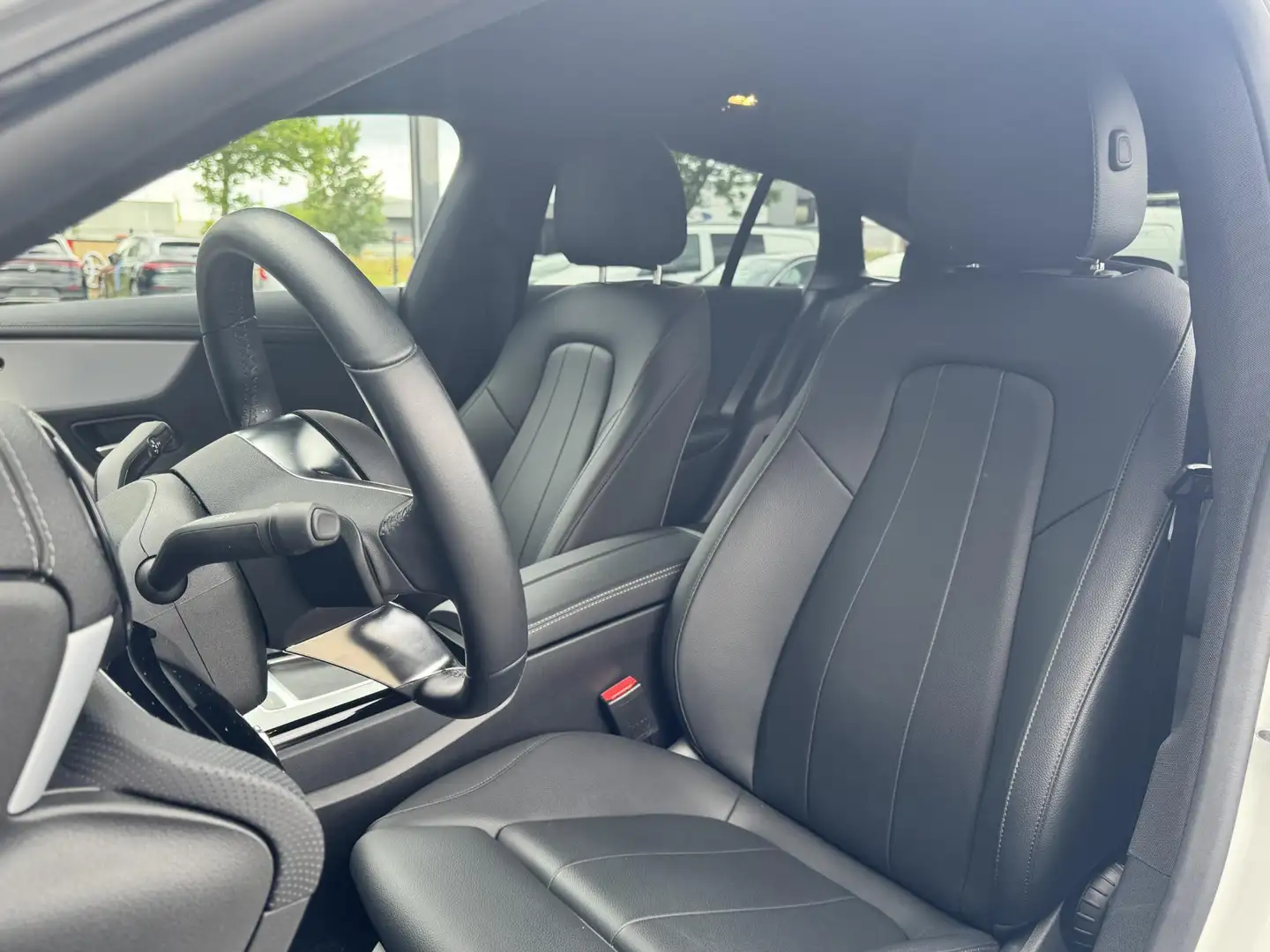 Mercedes-Benz CLA 180 Shooting Brake - 2