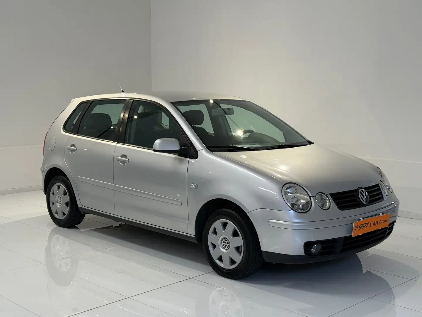 Volkswagen Polo Polo 5p 1.4 Comfortline NEOPATENTATI Argento - 1