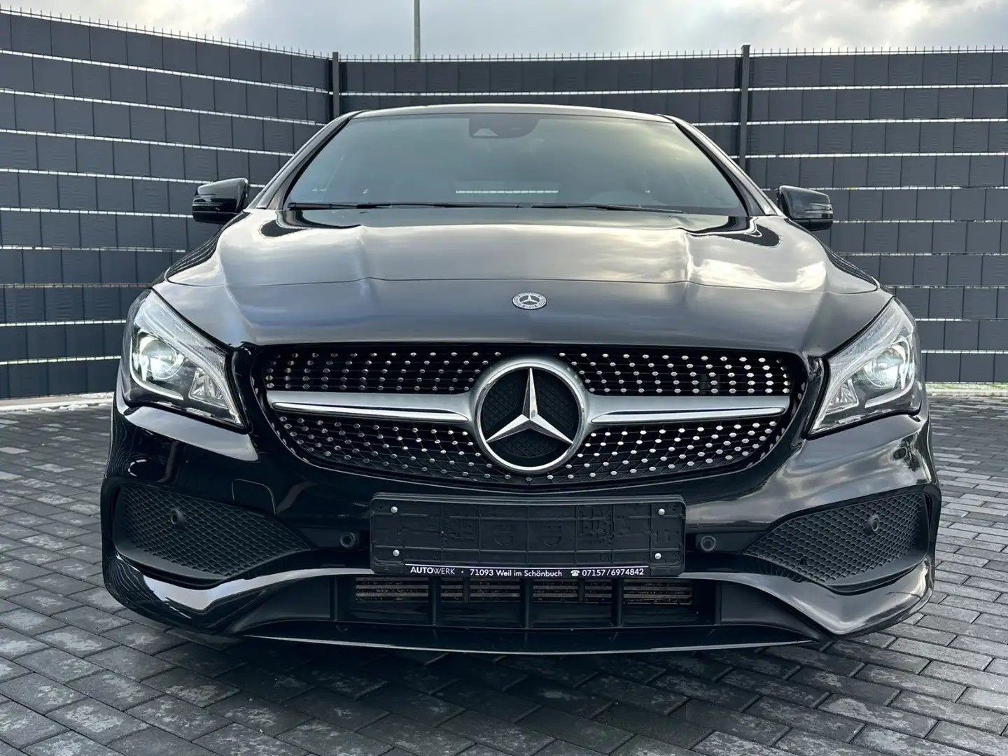Mercedes-Benz CLA 200 *7G*AMG*CAM*SHZ*TEMPLED*NAVI* Noir - 2