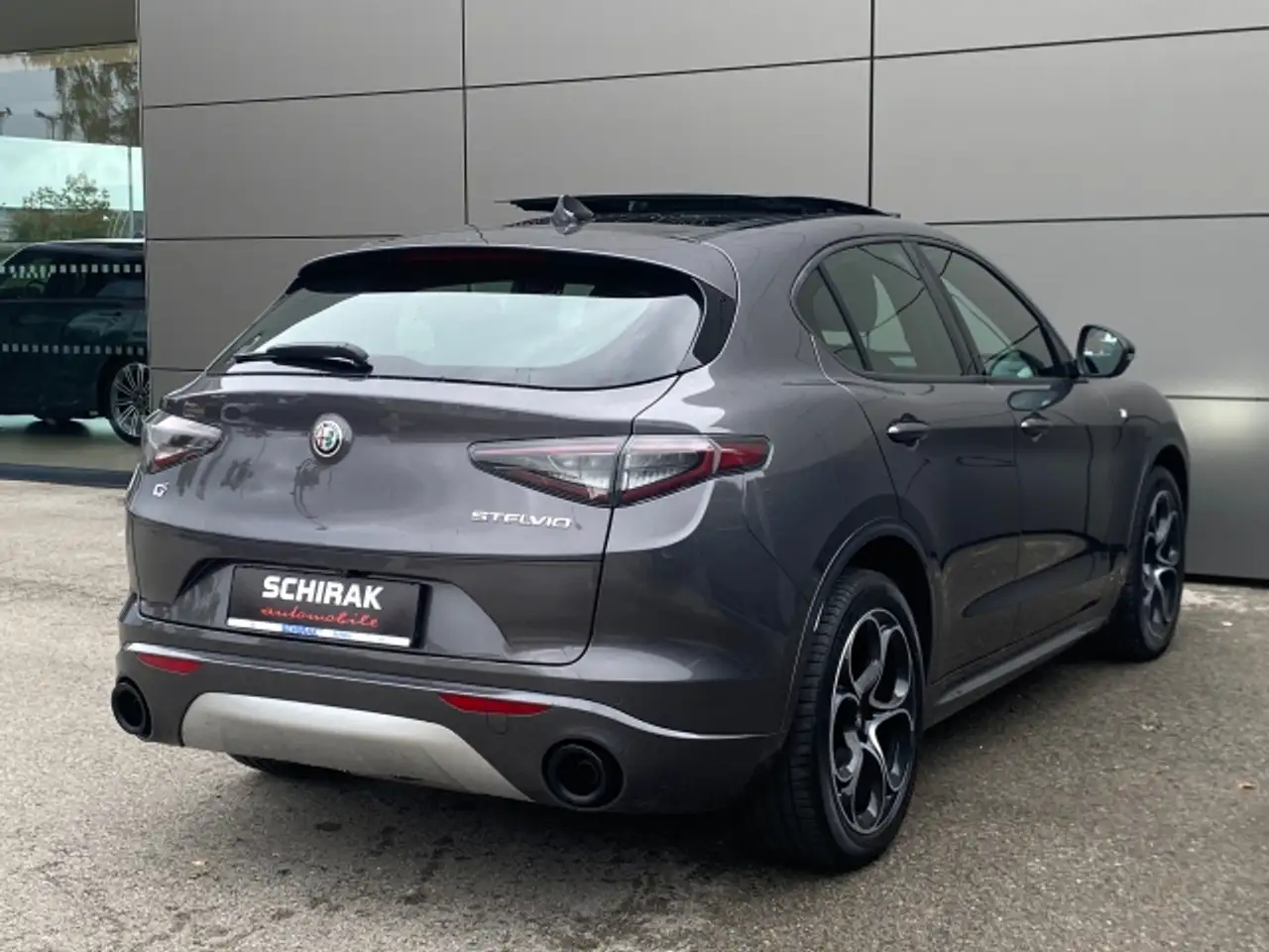 Alfa Romeo Stelvio 2024 — фото 6