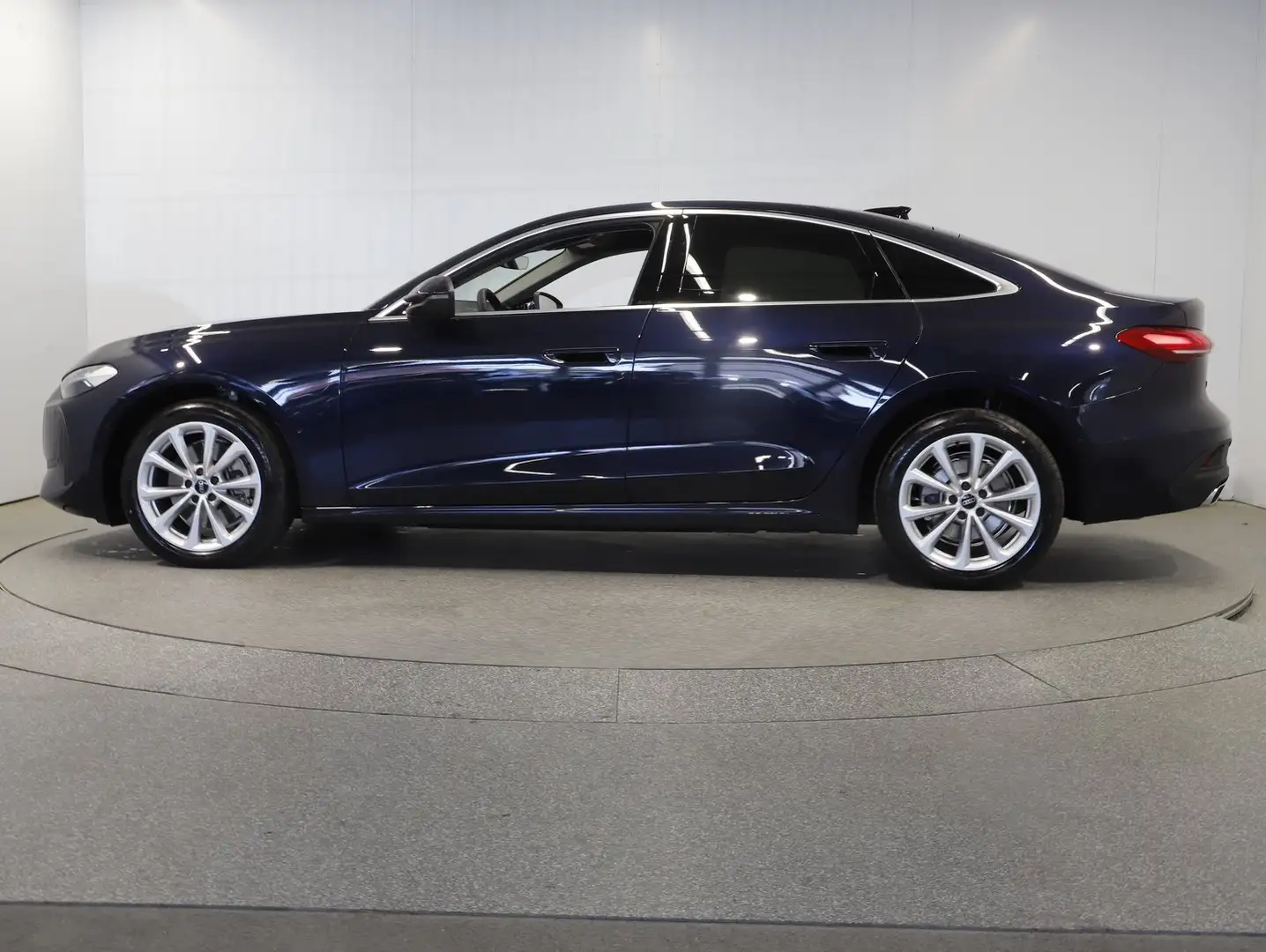 Audi A5 Limousine TFSI Blau - 2