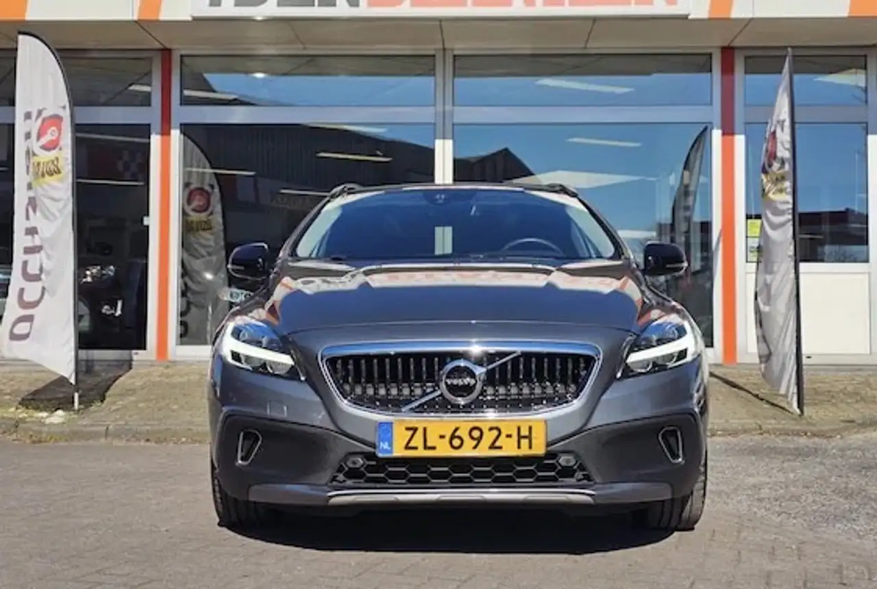 Volvo V40 Cross Country