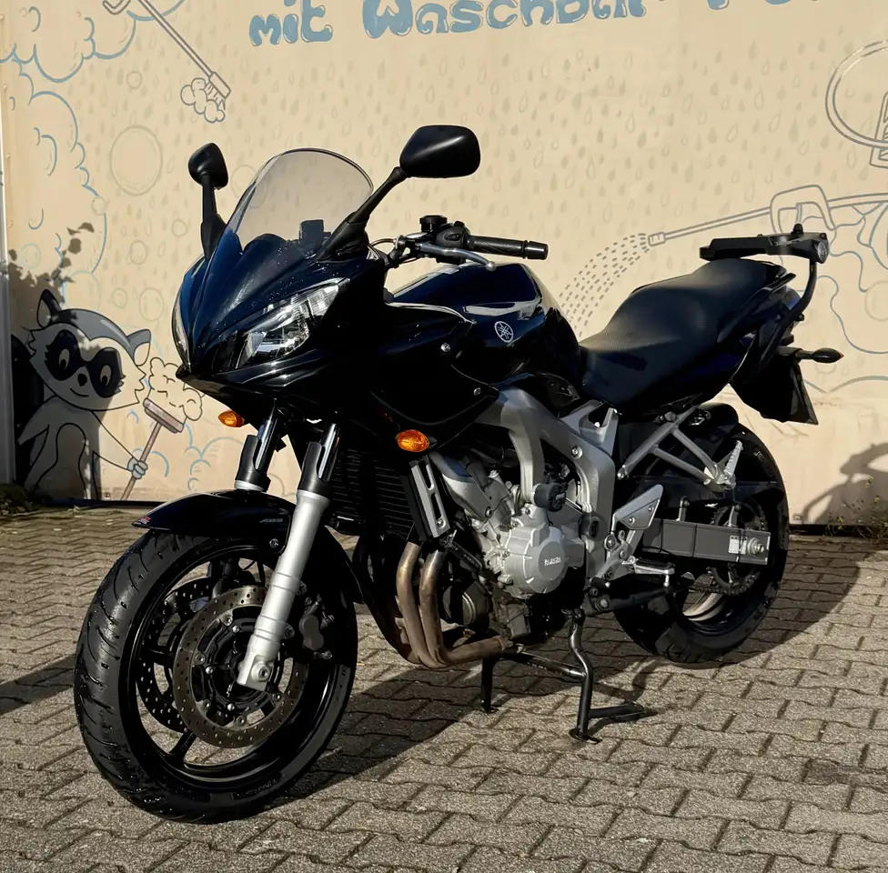 Yamaha FZ 6