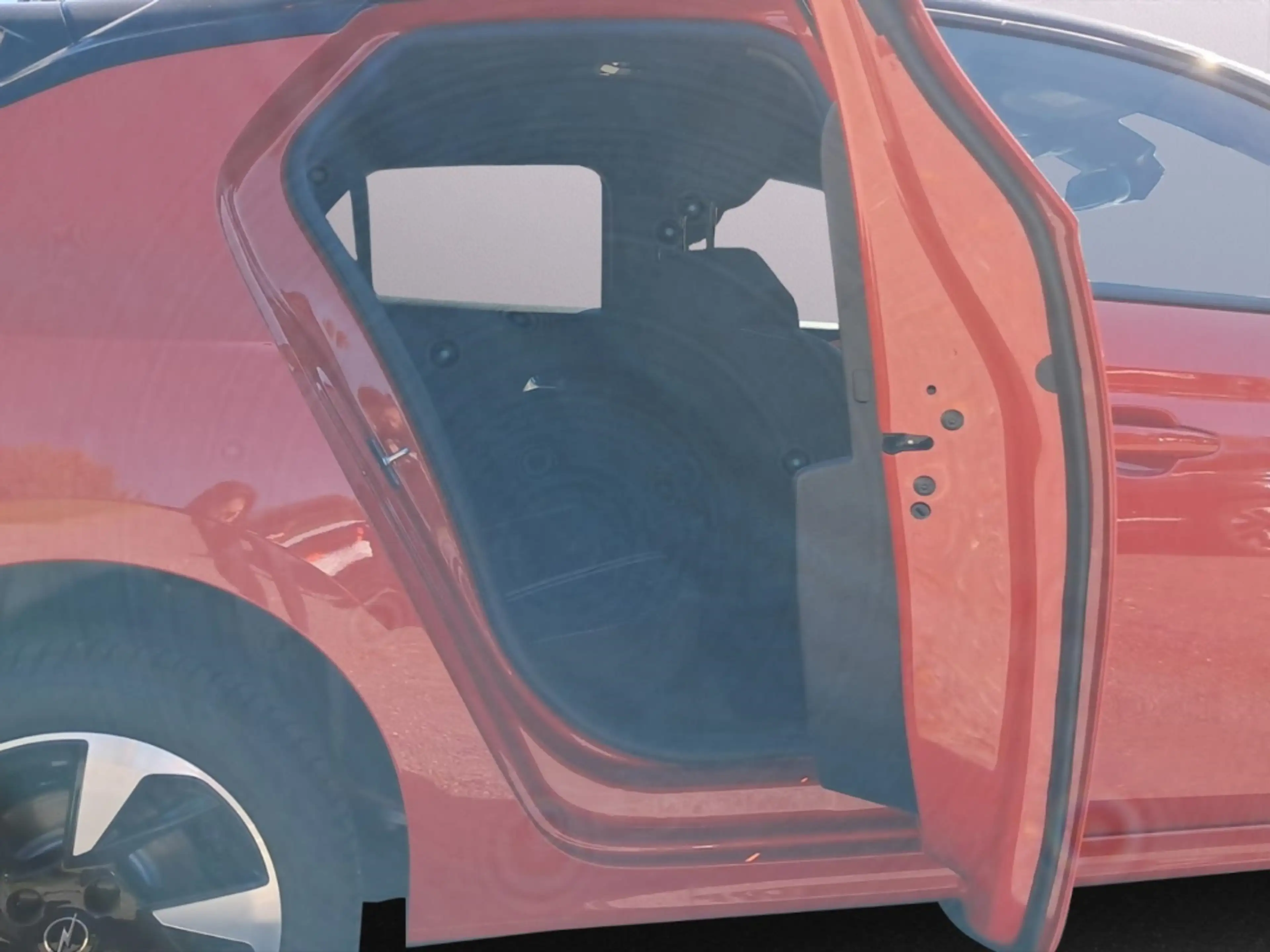 Opel Corsa-e YES Alu Apple CarPlay Keyless Start Klimaautom LED — photo 9
