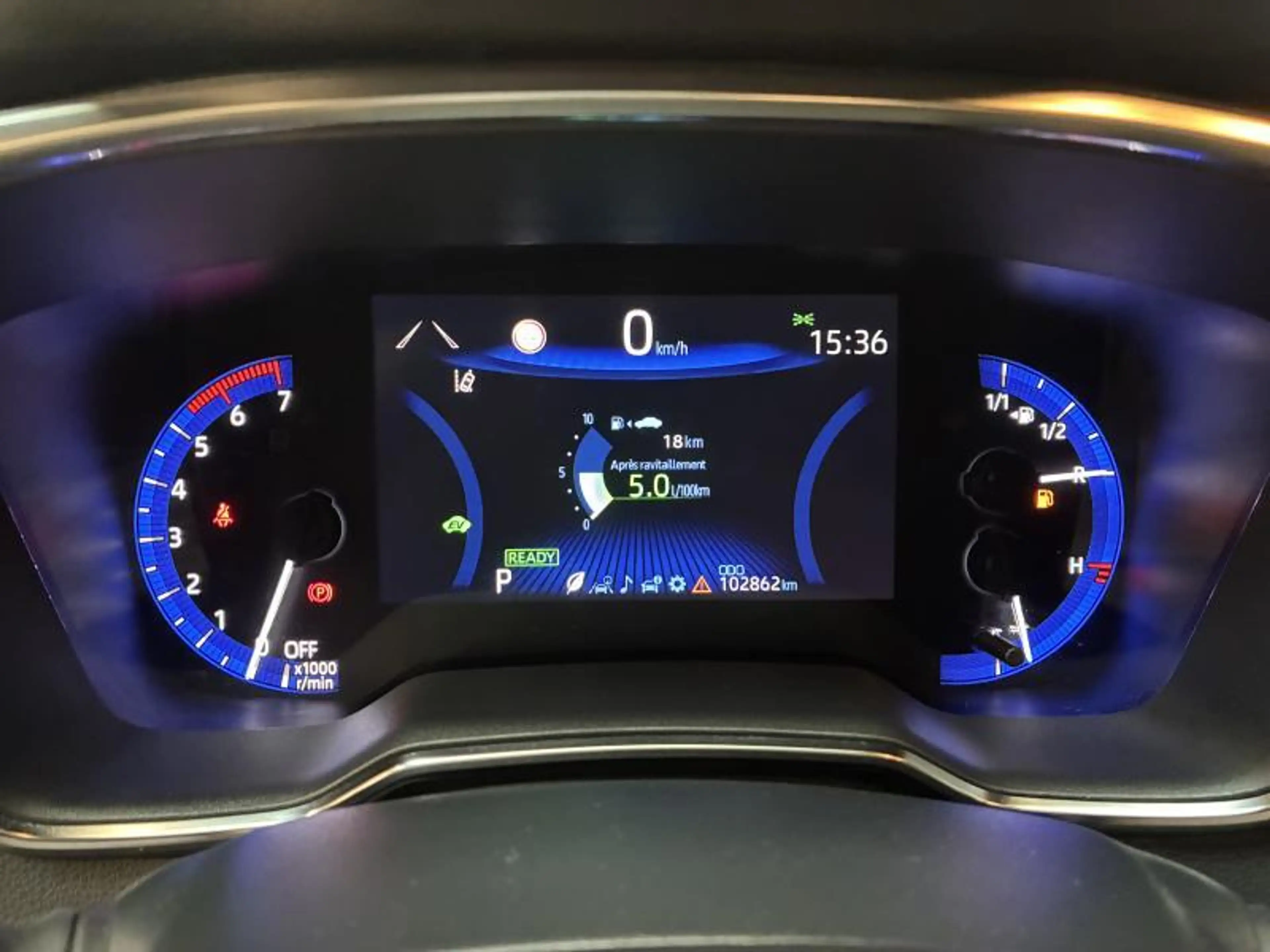 Toyota Corolla dynamic — photo 9