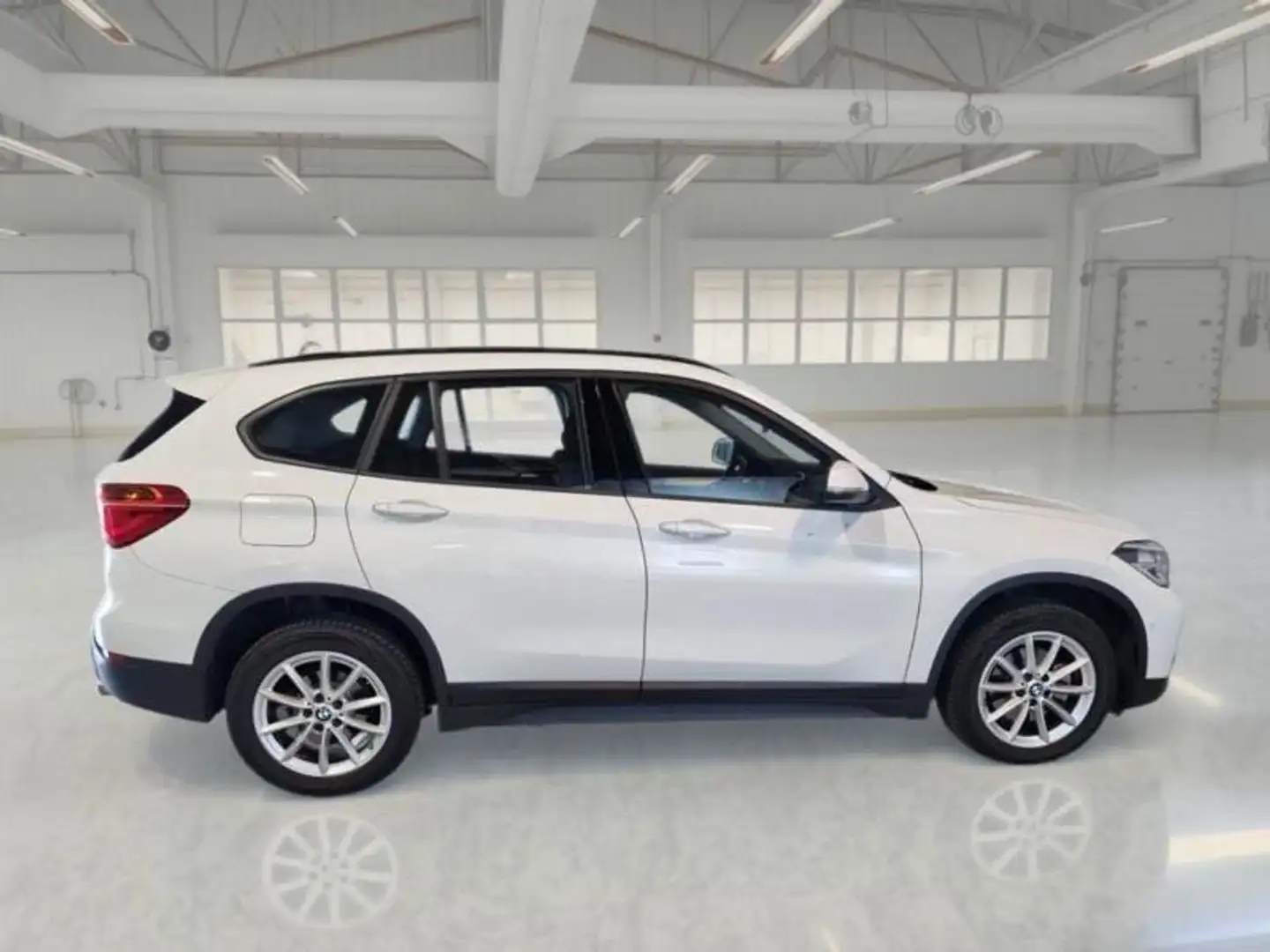 BMW X1 sDrive 18dA Business - 2