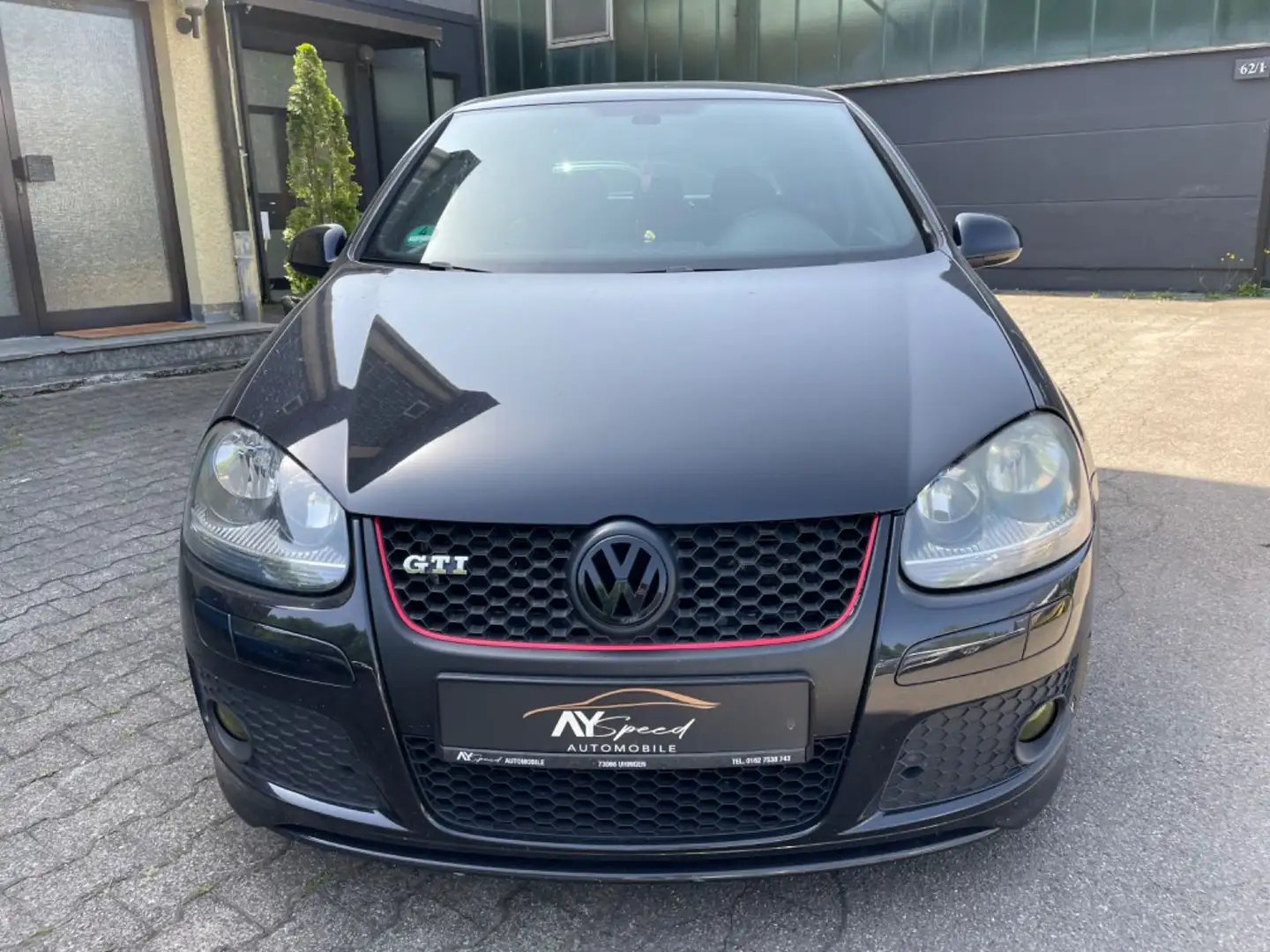 Volkswagen Golf V Lim. GTI Edition 30 Schwarz - 2