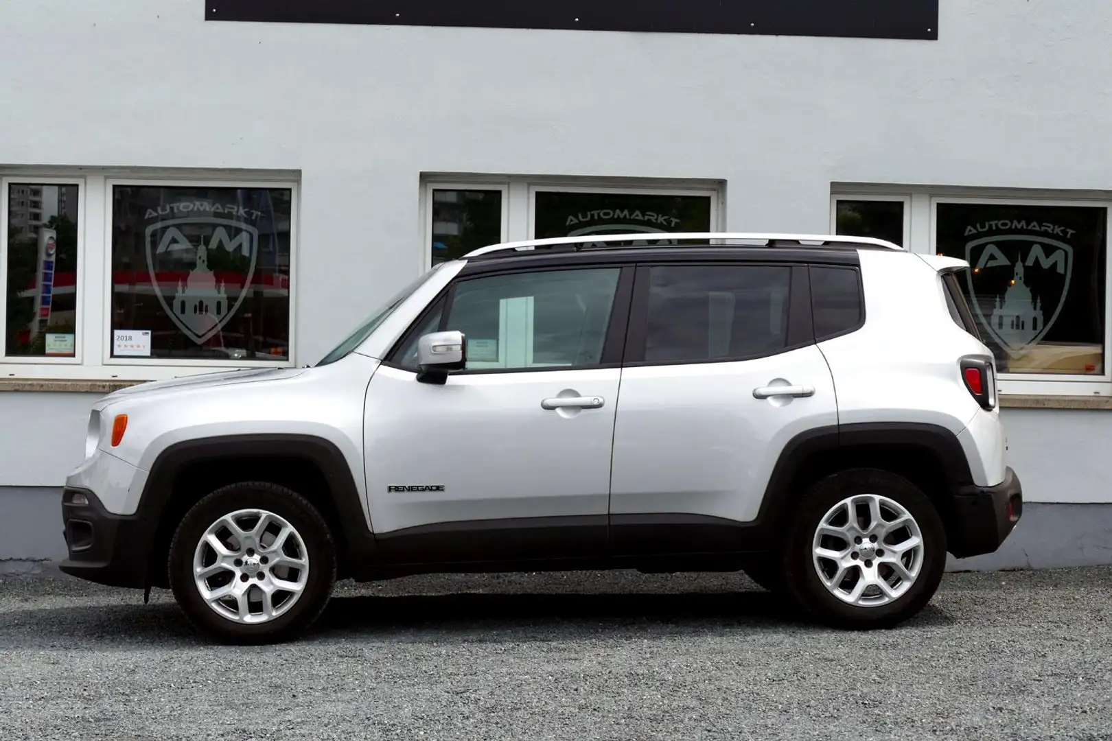 Jeep Renegade Limited 4WD 2.0 M-Jet Leder*Xenon*2-hd. Silber - 2