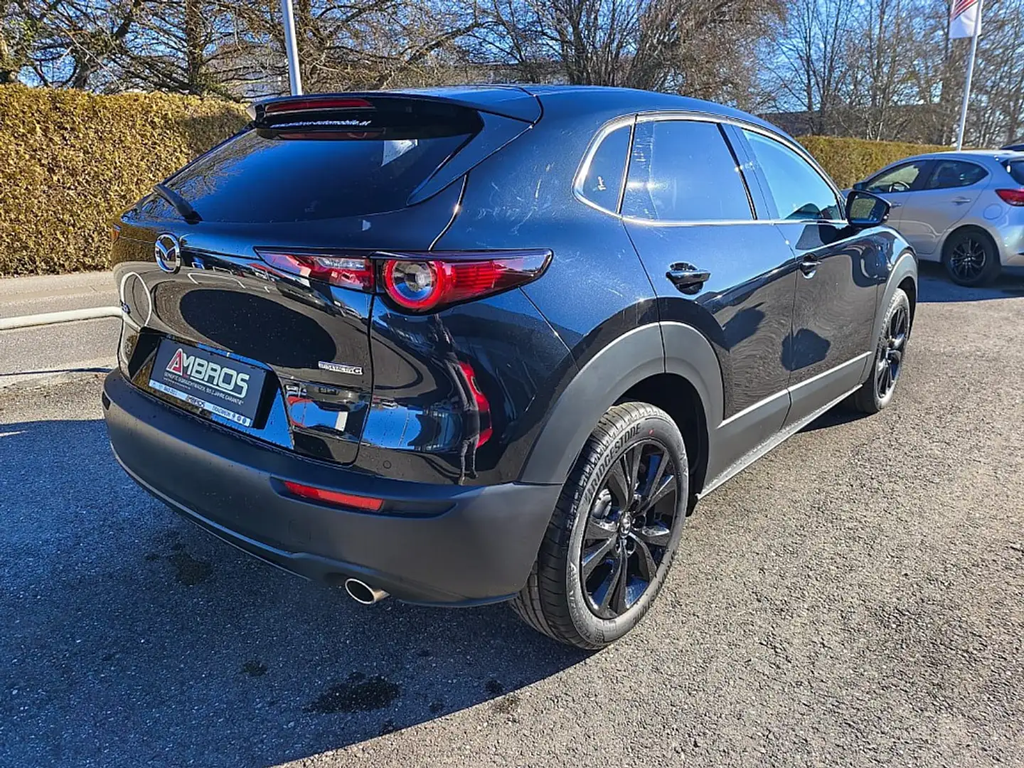Mazda CX-30 e-Skyactive G122 Nagisa Automatik JAHRESWAGEN-A... Schwarz - 2