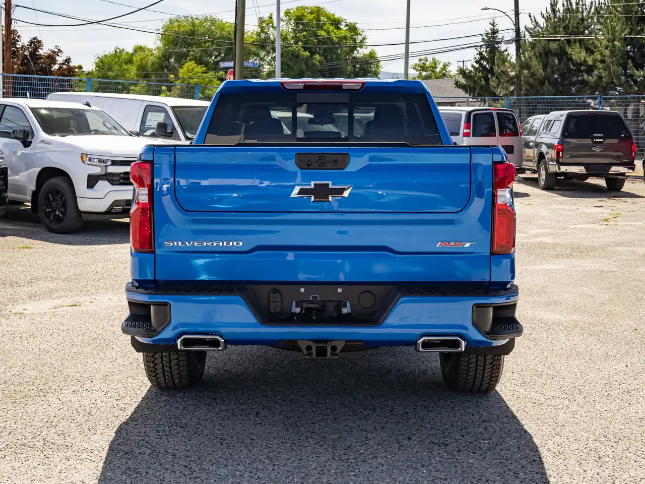 Chevrolet Silverado 1500 снимка Chevrolet Silverado 1500