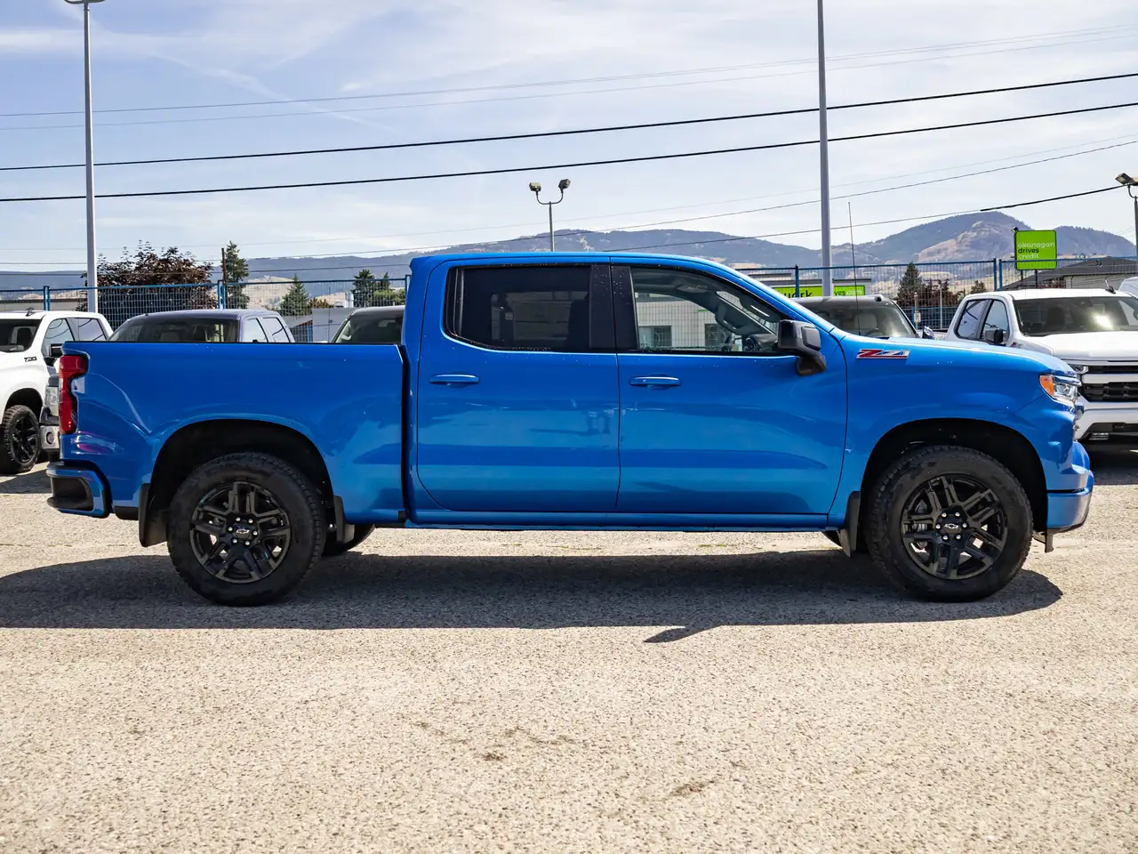 Chevrolet Silverado 1500 снимка Chevrolet Silverado 1500