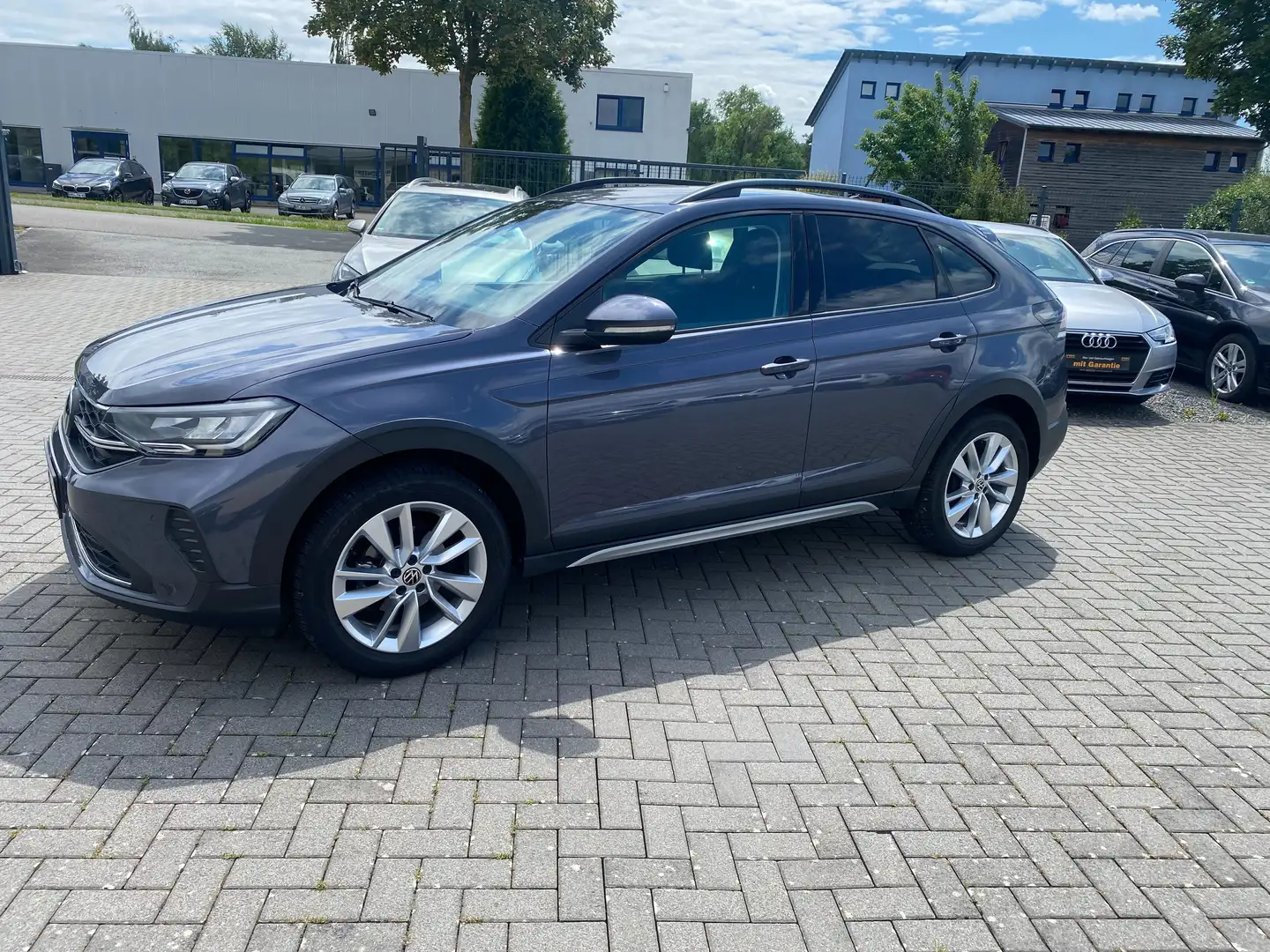 Volkswagen Taigo Life. LED Xenon. Navi. Camera. DAB. Klimatronic Grau - 1