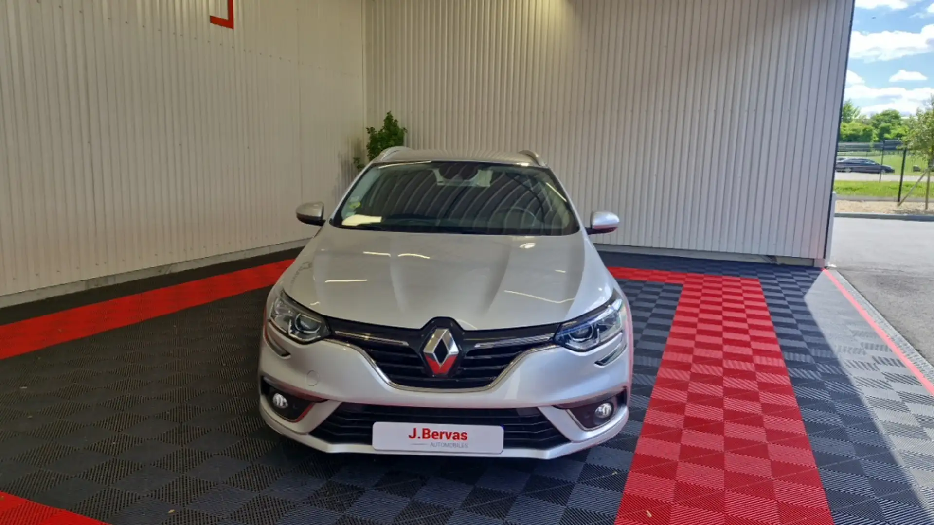 Renault IV blue dci 115 edc business - 2