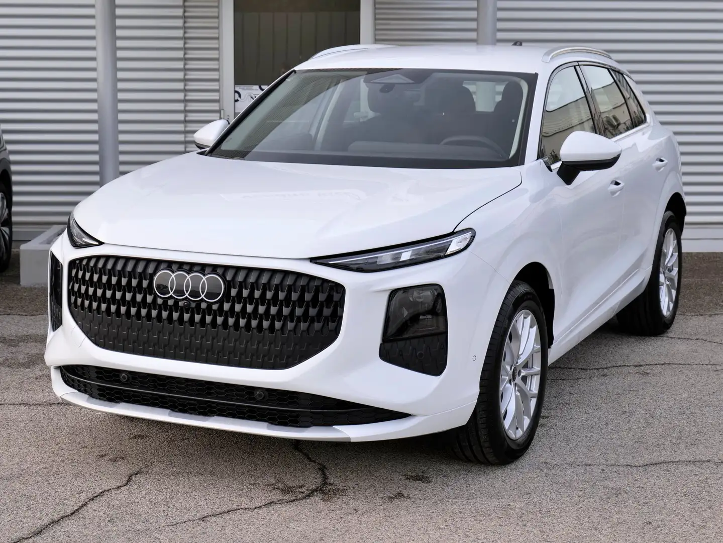 Audi Q3 2.0 Tdi 150cv S-tronic Business Advanced Bianco - 1