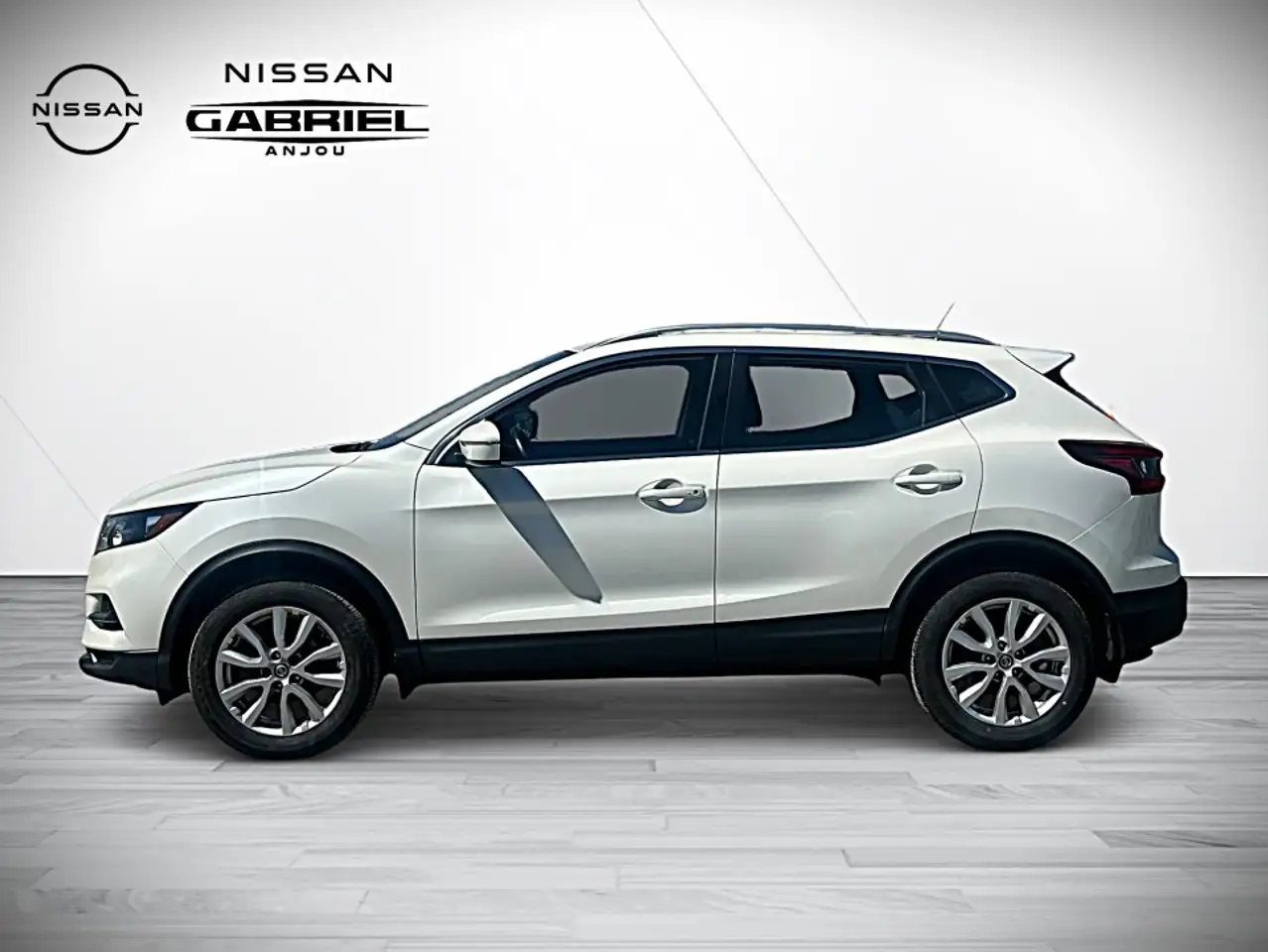 Nissan Qashqai снимка Nissan Qashqai