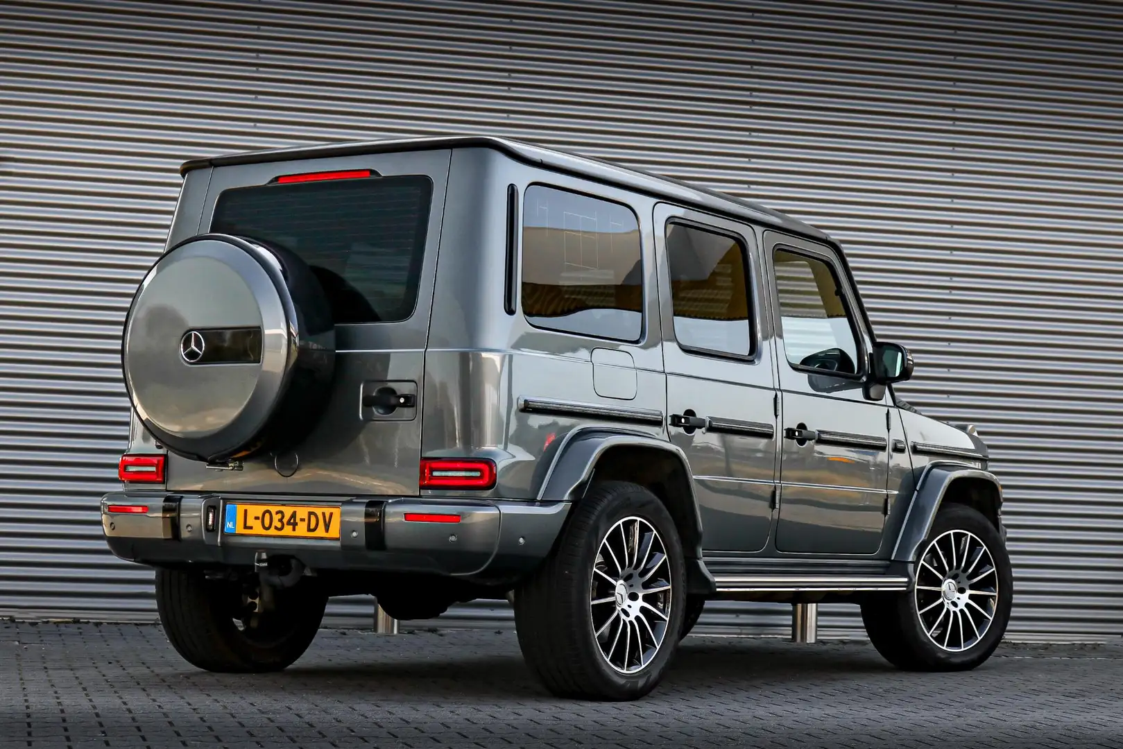 Mercedes-Benz G 500 Gris - 2