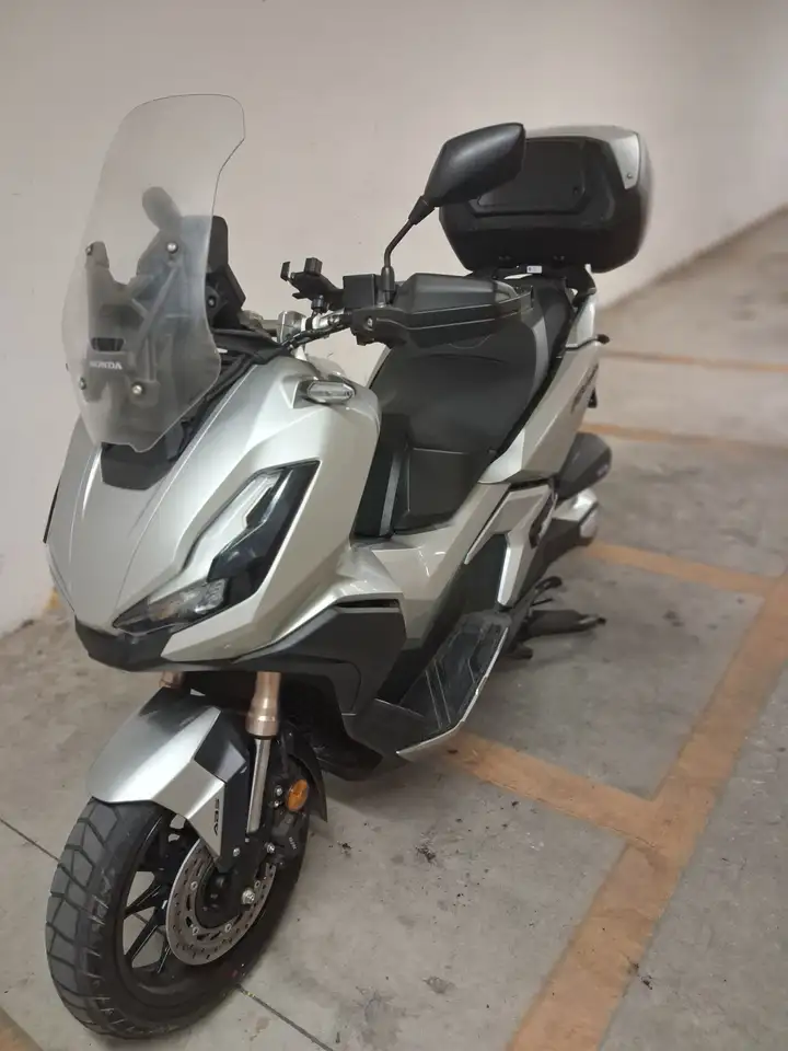 Honda ADV 350
