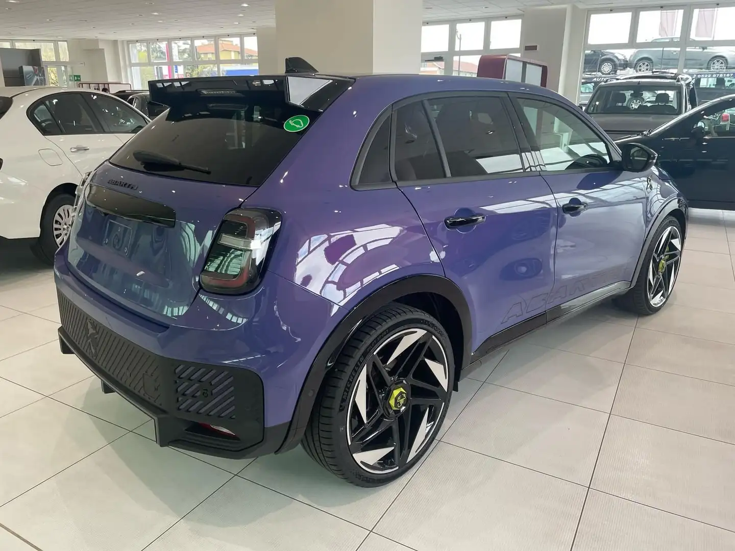Abarth 600e Scorpionissima PRONTA CONSEGNA Violet - 2