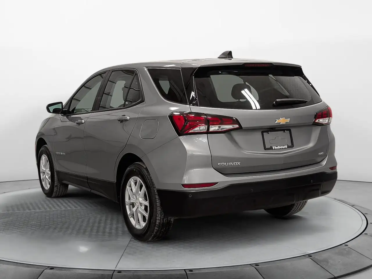 Chevrolet Equinox photo Chevrolet Equinox