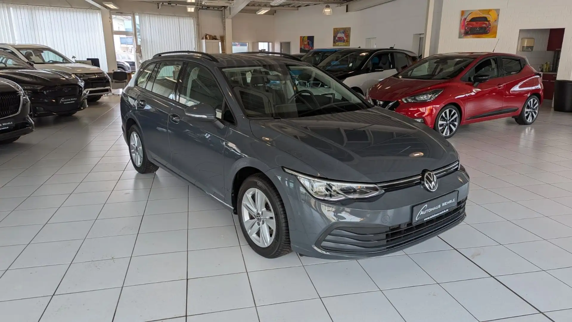 Volkswagen Golf VIII Variant Life *ACC*LED*SHZ*LHZ*Kamera* Grijs - 2
