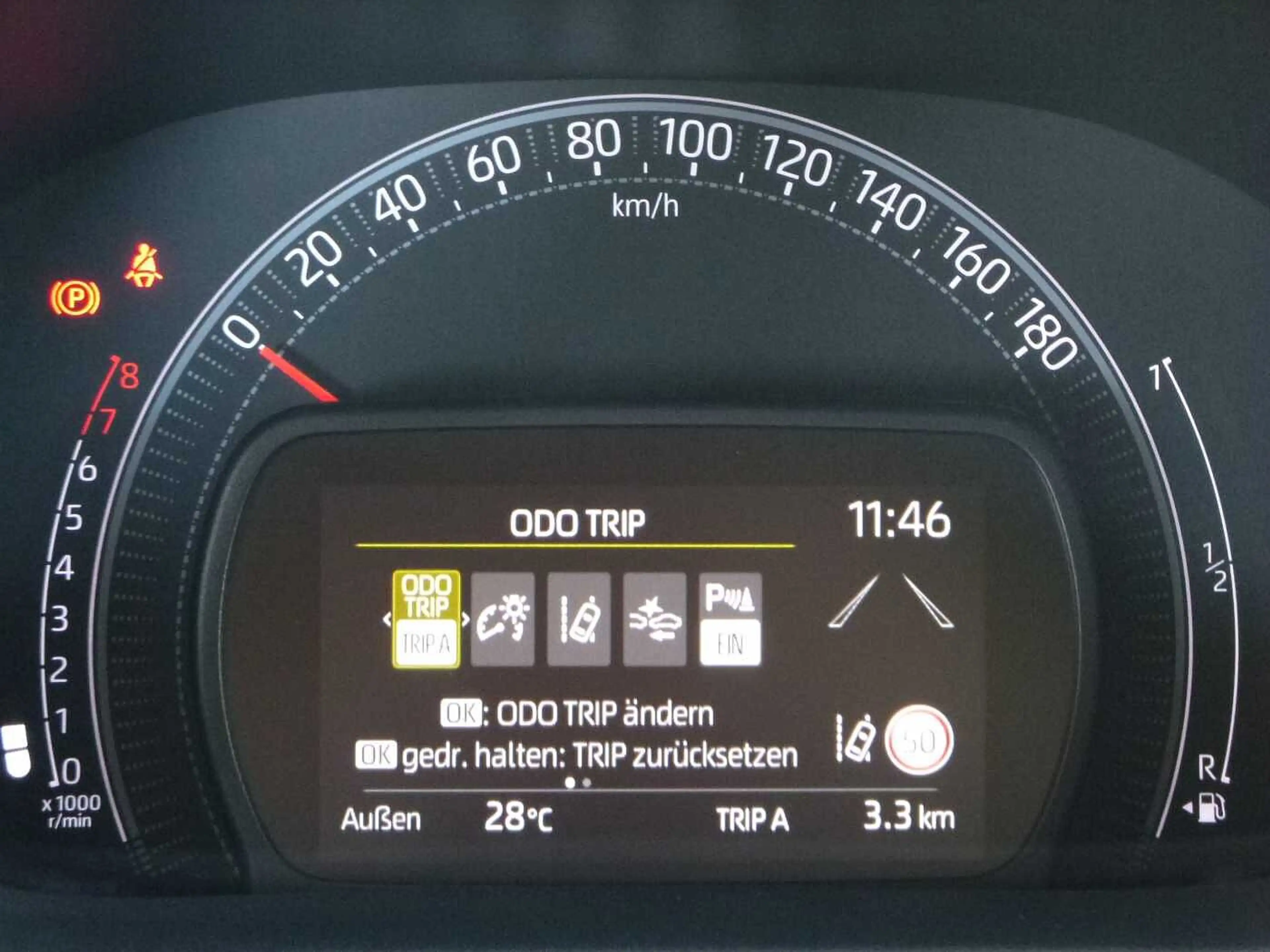 Toyota Aygo X Pulse Edition - LED, Navi, SZ, PDC, Alu 18' — photo 12