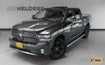1500 4X4 5.7 V8 4x4 Quad Cab 6'4 Pano Stoelverk.