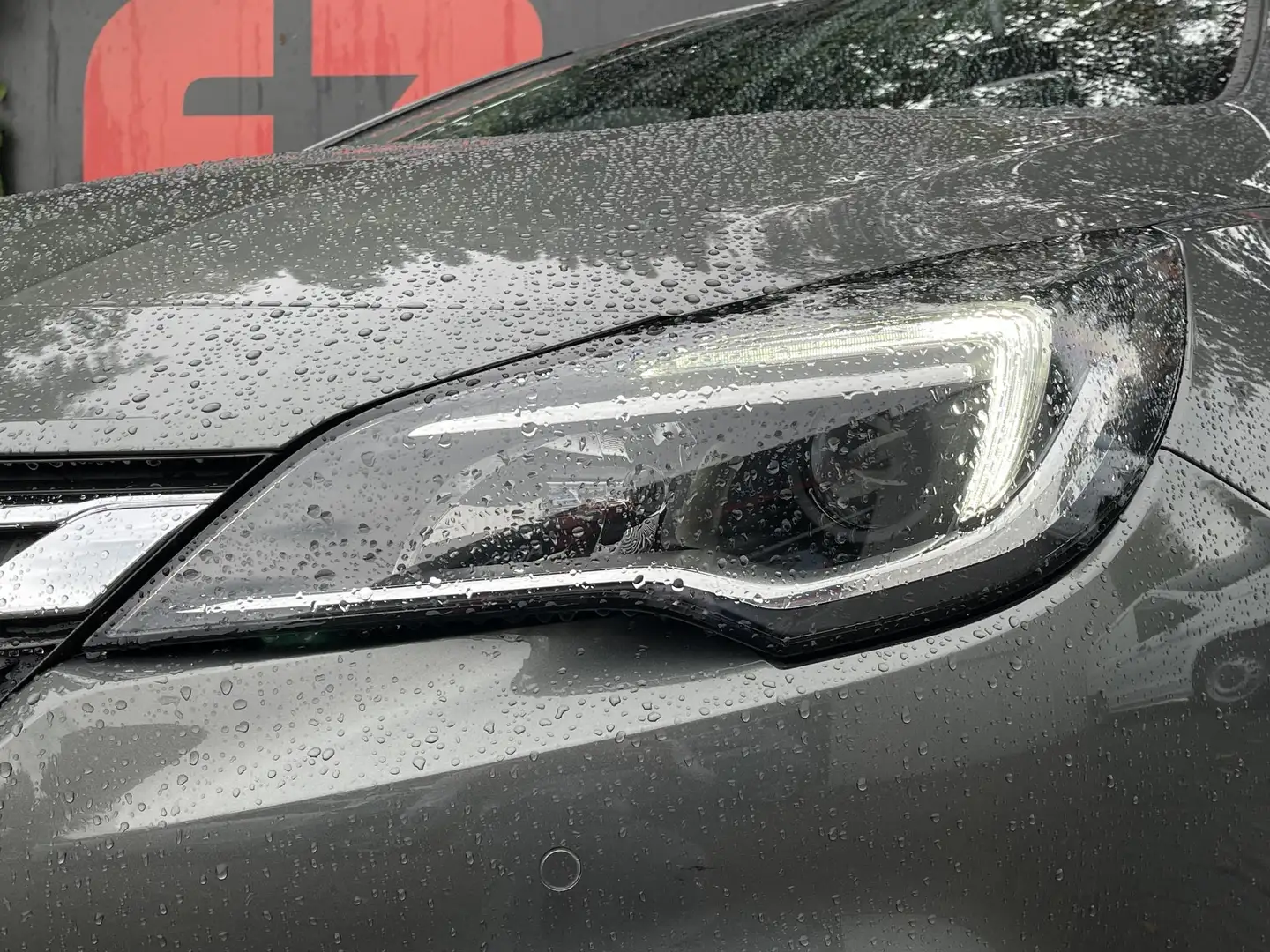 Opel Astra 1.0 Turbo 120 Jaar Edition - Navigatie - Climate C Grau - 2