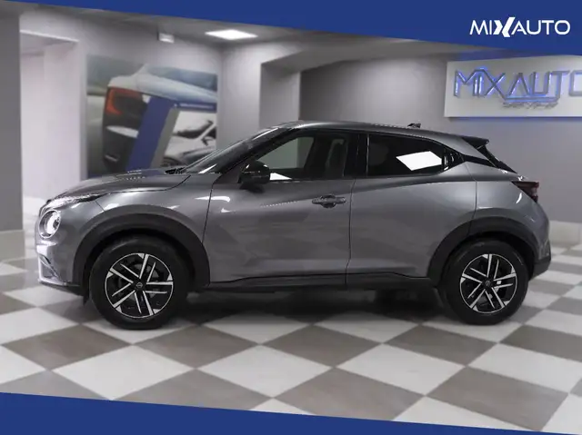 Nissan Juke view 3