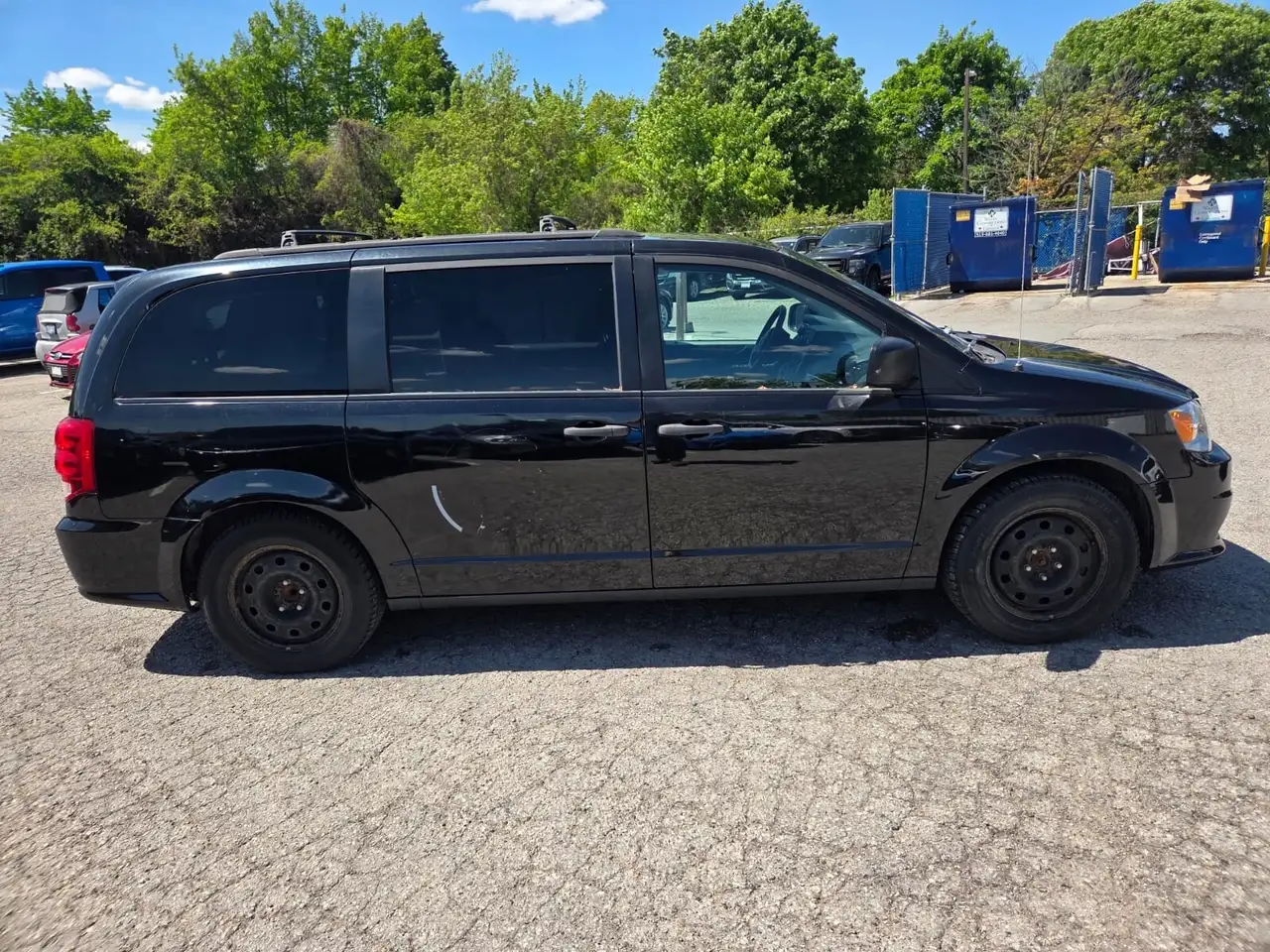 Dodge Grand Caravan снимка Dodge Grand Caravan