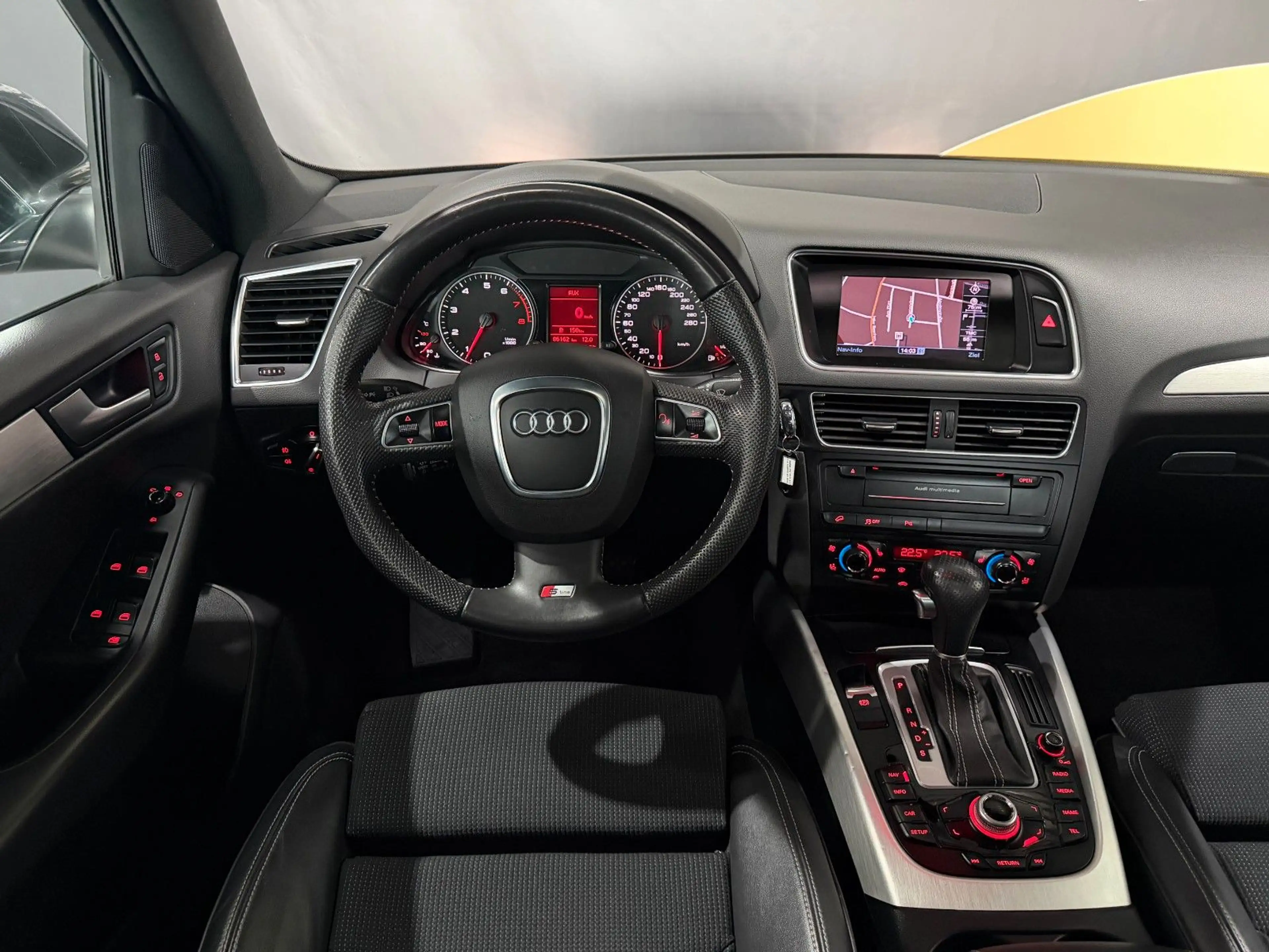 Audi Q5 2.0 TFSI Quattro 2x S-Line Pano*Navi*Temp*PDC — photo 15