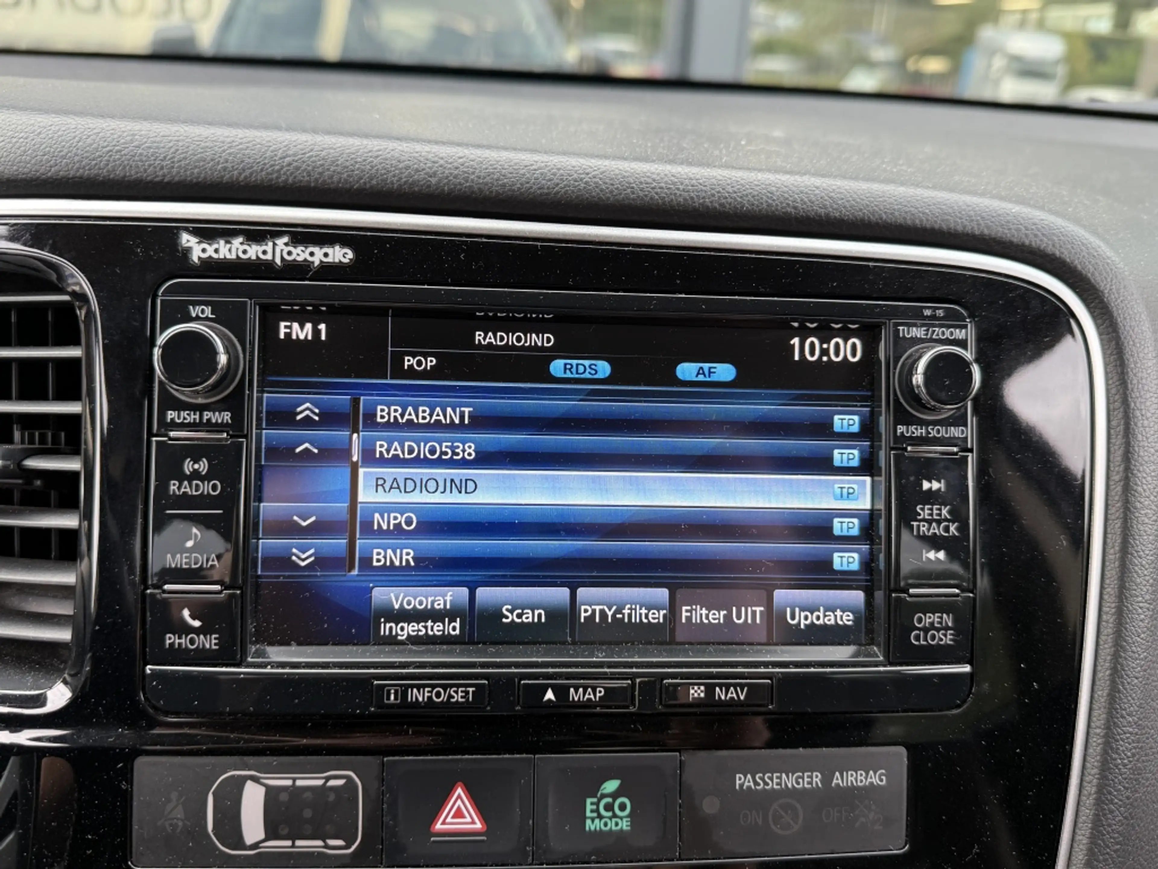 Mitsubishi Outlander 2.0 PHEV Instyle Hybride Full options NL Auto!! — photo 10