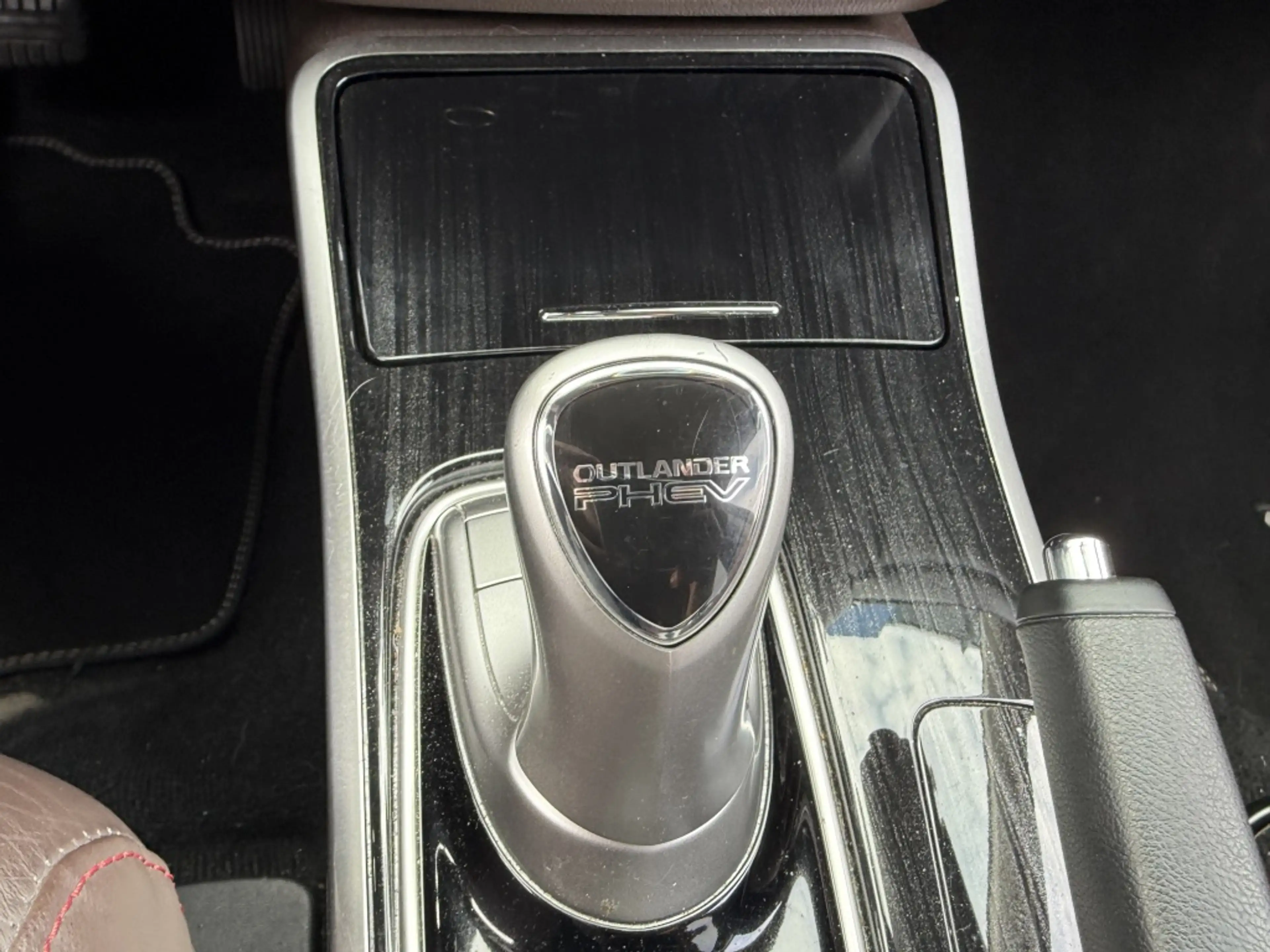 Mitsubishi Outlander 2.0 PHEV Instyle Hybride Full options NL Auto!! — photo 14