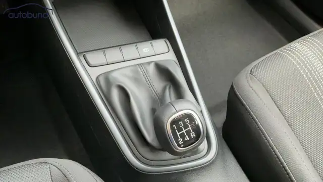 Hyundai I20 view 12