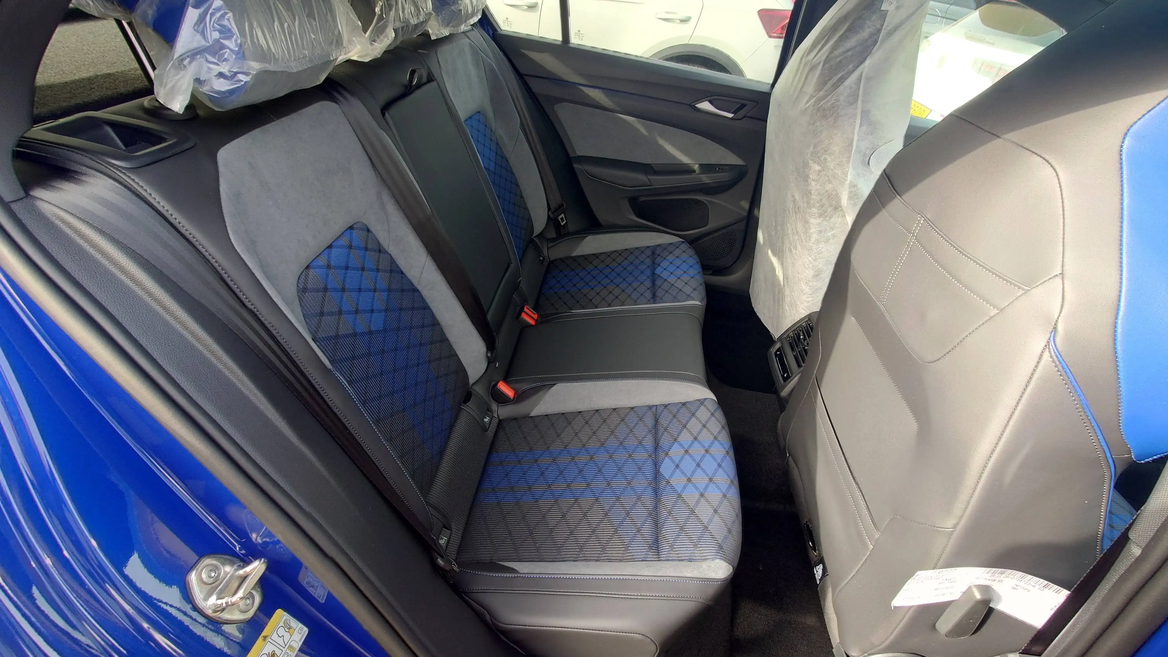 Volkswagen Golf R Golf 2.0 TSI OPF 4Motion DSG R — photo 12