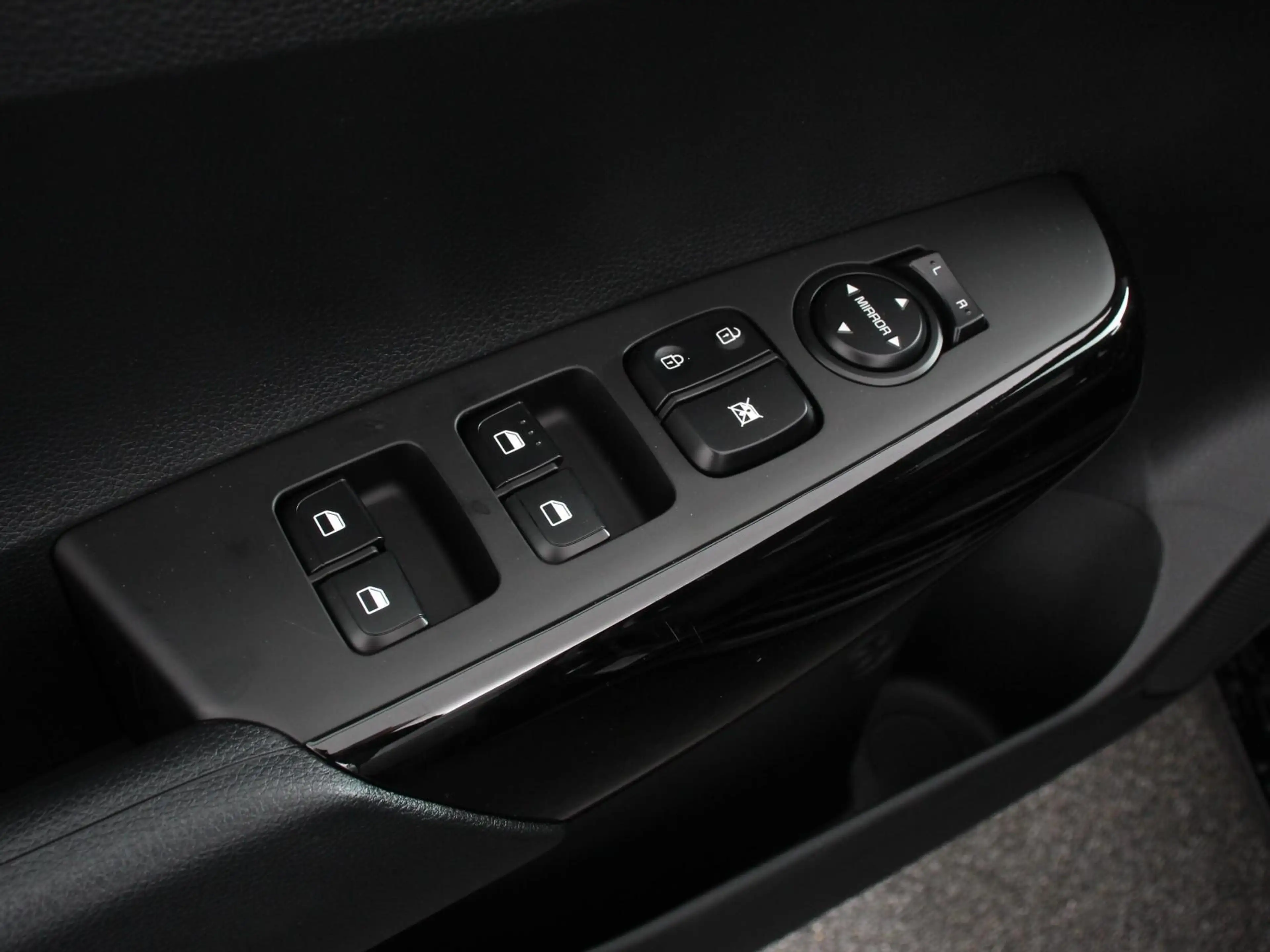 Kia Picanto 1.0 DPI DynamicLine Automaat Navigatie Apple Carpl — photo 12