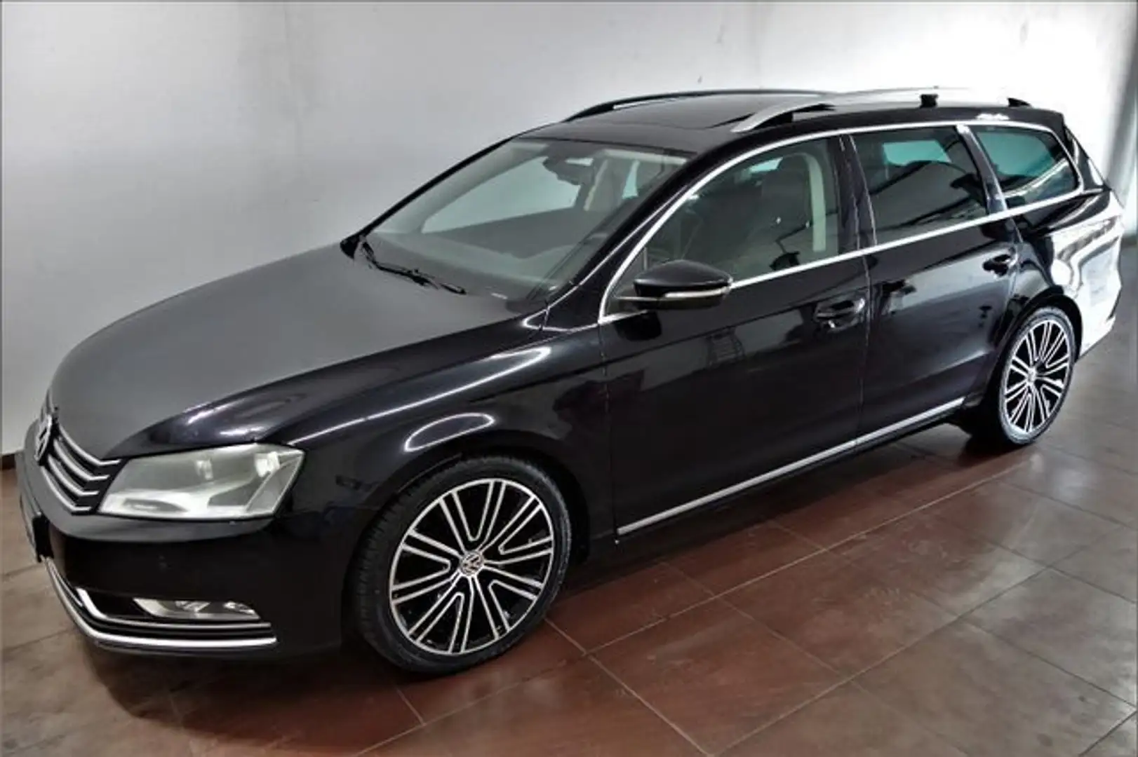 Volkswagen Passat Variant Passat 2.0TDI BMT Exclusive R DSG/Leder/Navi/18 Noir - 2