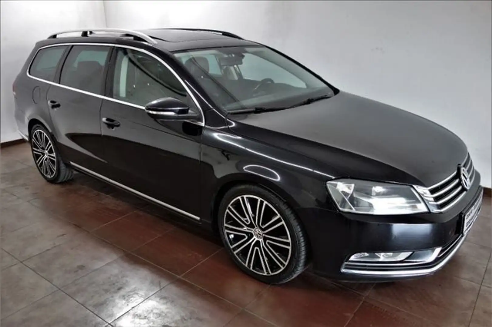 Volkswagen Passat Variant Passat 2.0TDI BMT Exclusive R DSG/Leder/Navi/18 Noir - 1