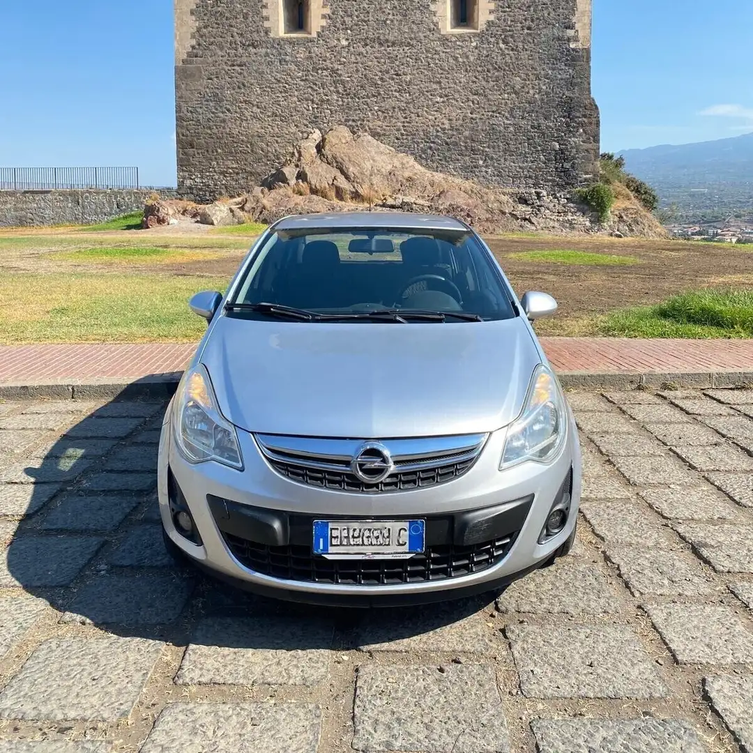 Opel Corsa 1.3 CDTI 75CV F.AP. 5 porte Edition Gris - 1