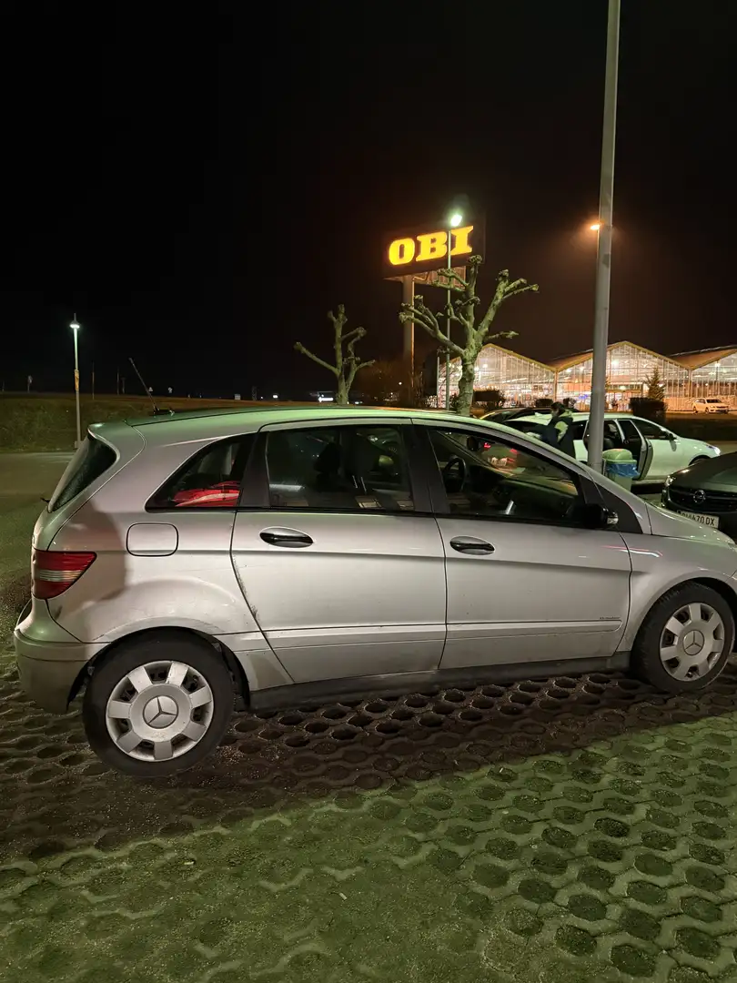 Mercedes-Benz B 180 CDI - 1