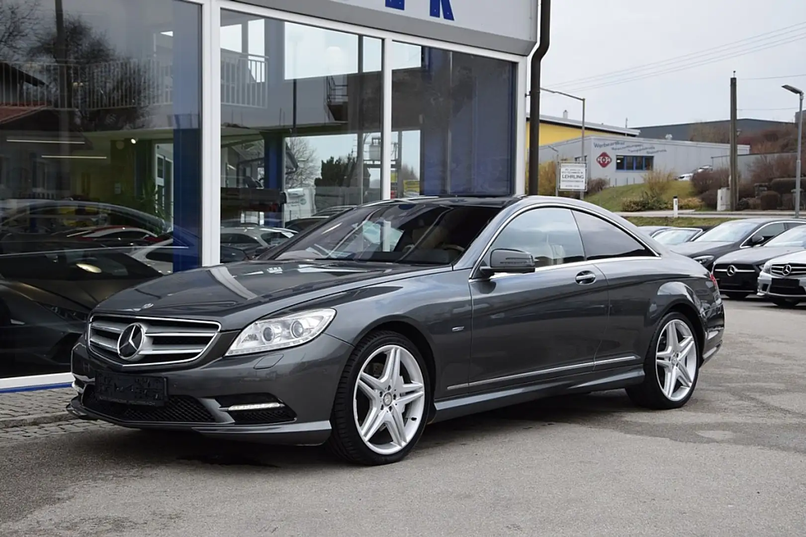 Mercedes-Benz CL 500 Blue Efficency 4Matic Aut. *AMG-Sportpaket*Dist... Gri - 2