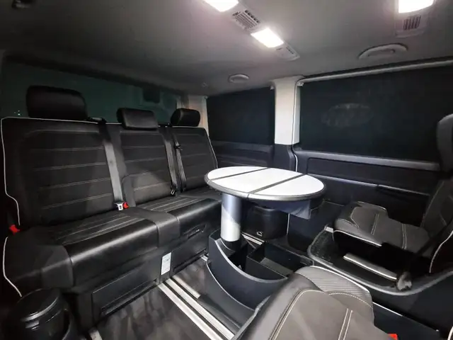 Volkswagen Multivan view 14