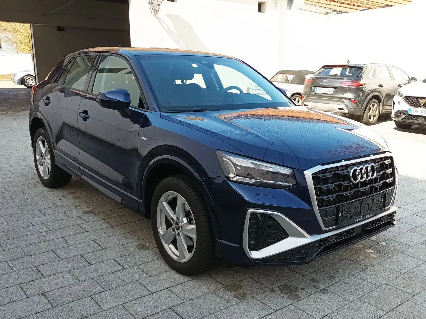 Audi Q2 35 TFSI S line Matrix Keyless Virtu ACC Kamera Nav Blau - 2