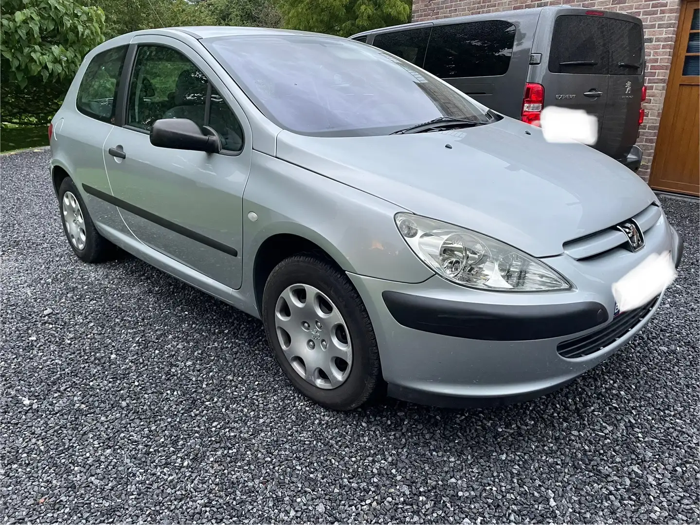 Peugeot 307 1.4i XR - 2