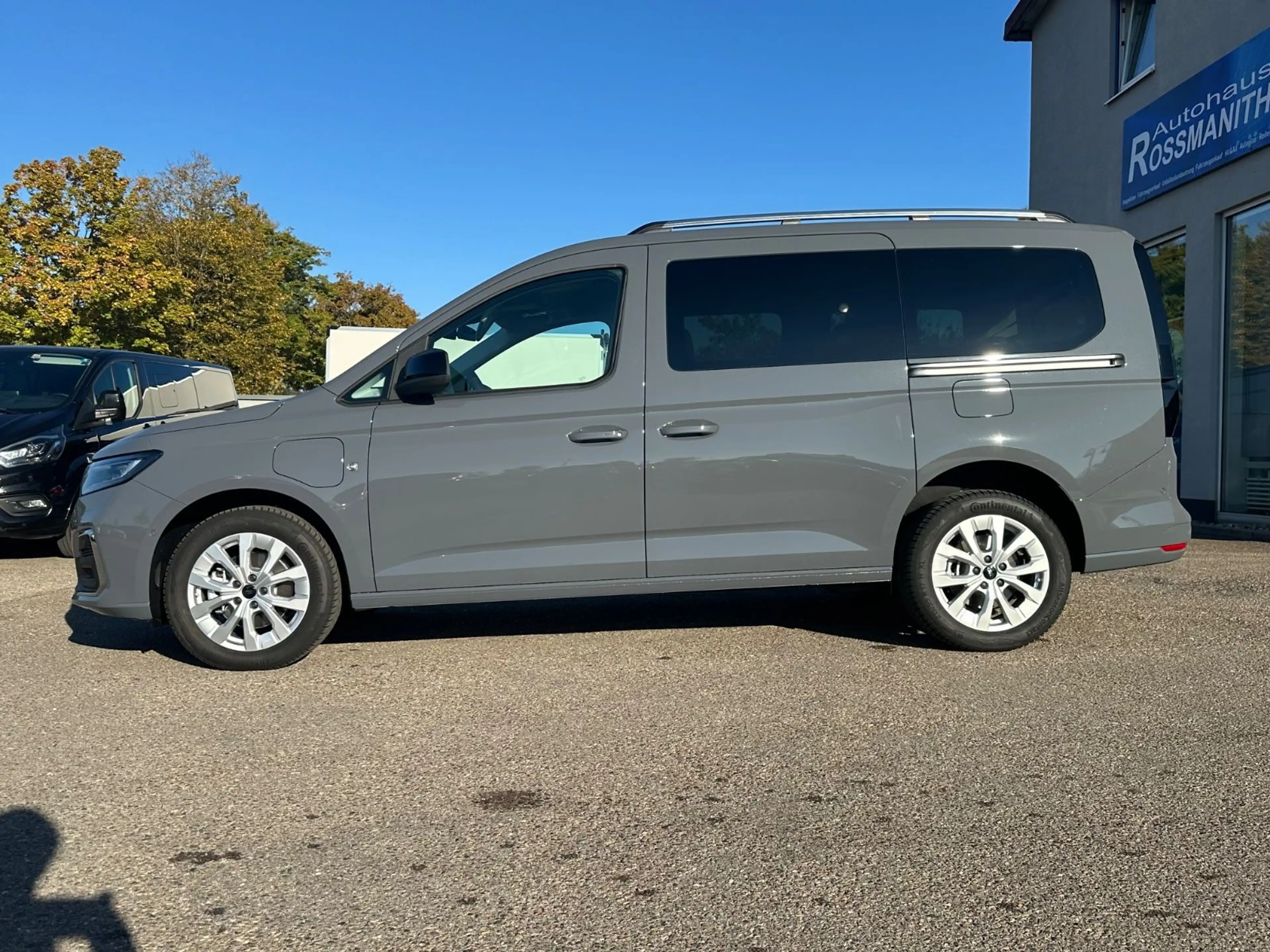 Ford Grand Tourneo Connect 1.5 PHEV Titanium *AHK/ACC — photo 8