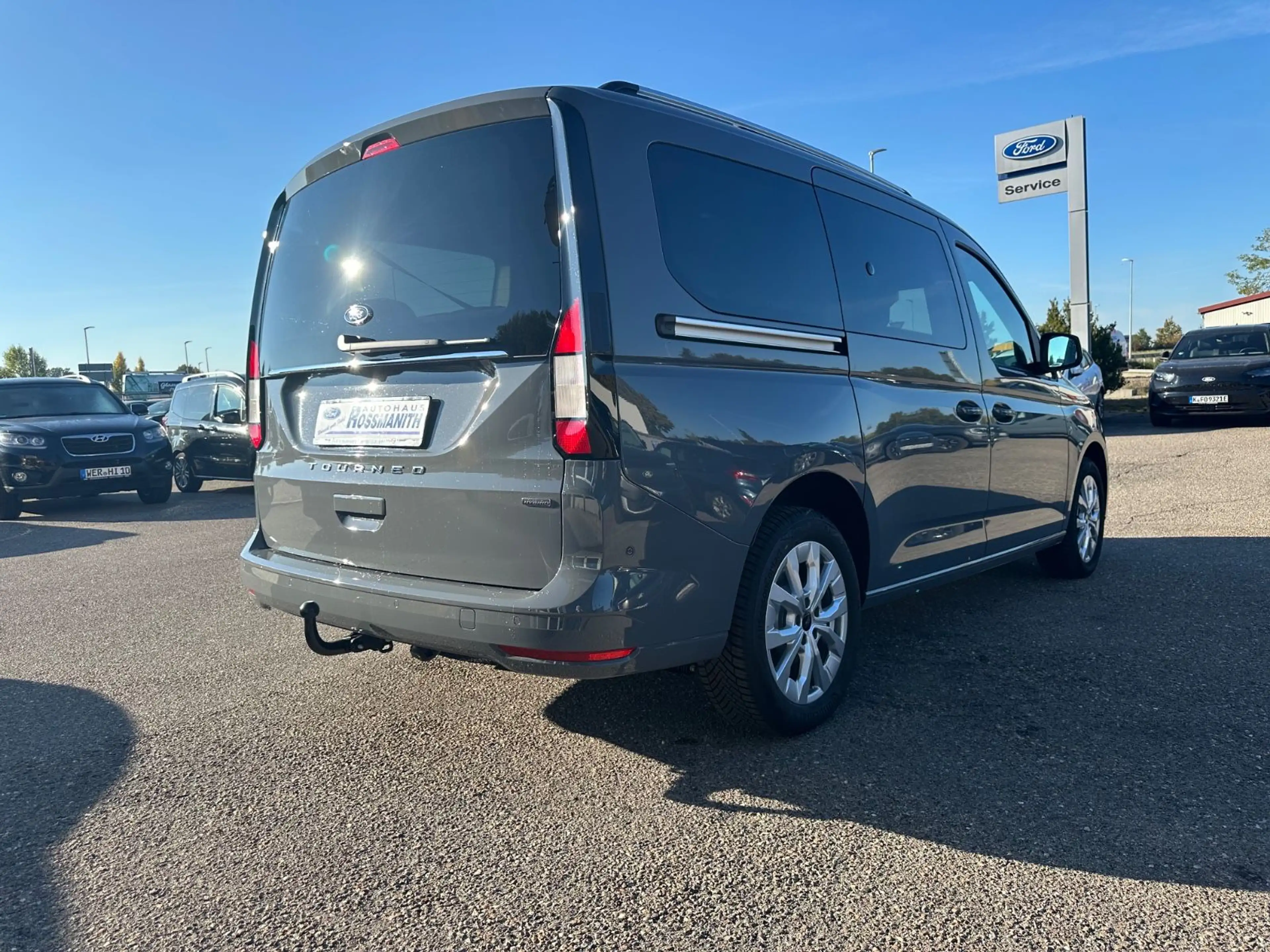 Ford Grand Tourneo Connect 1.5 PHEV Titanium *AHK/ACC — photo 5